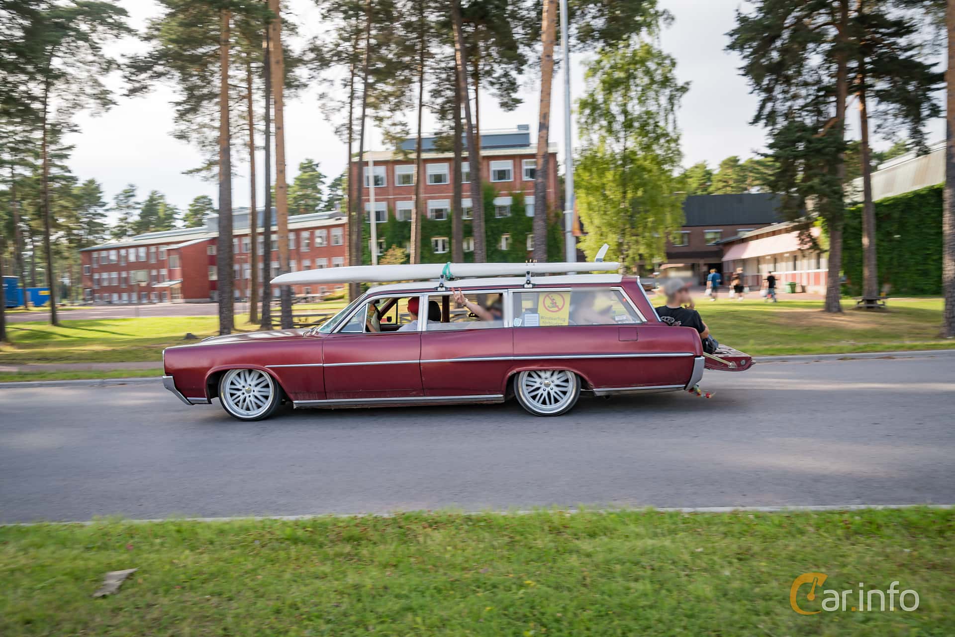 Pontiac Catalina Safari 6.4 V8 Hydra-Matic, 334hp, 1964