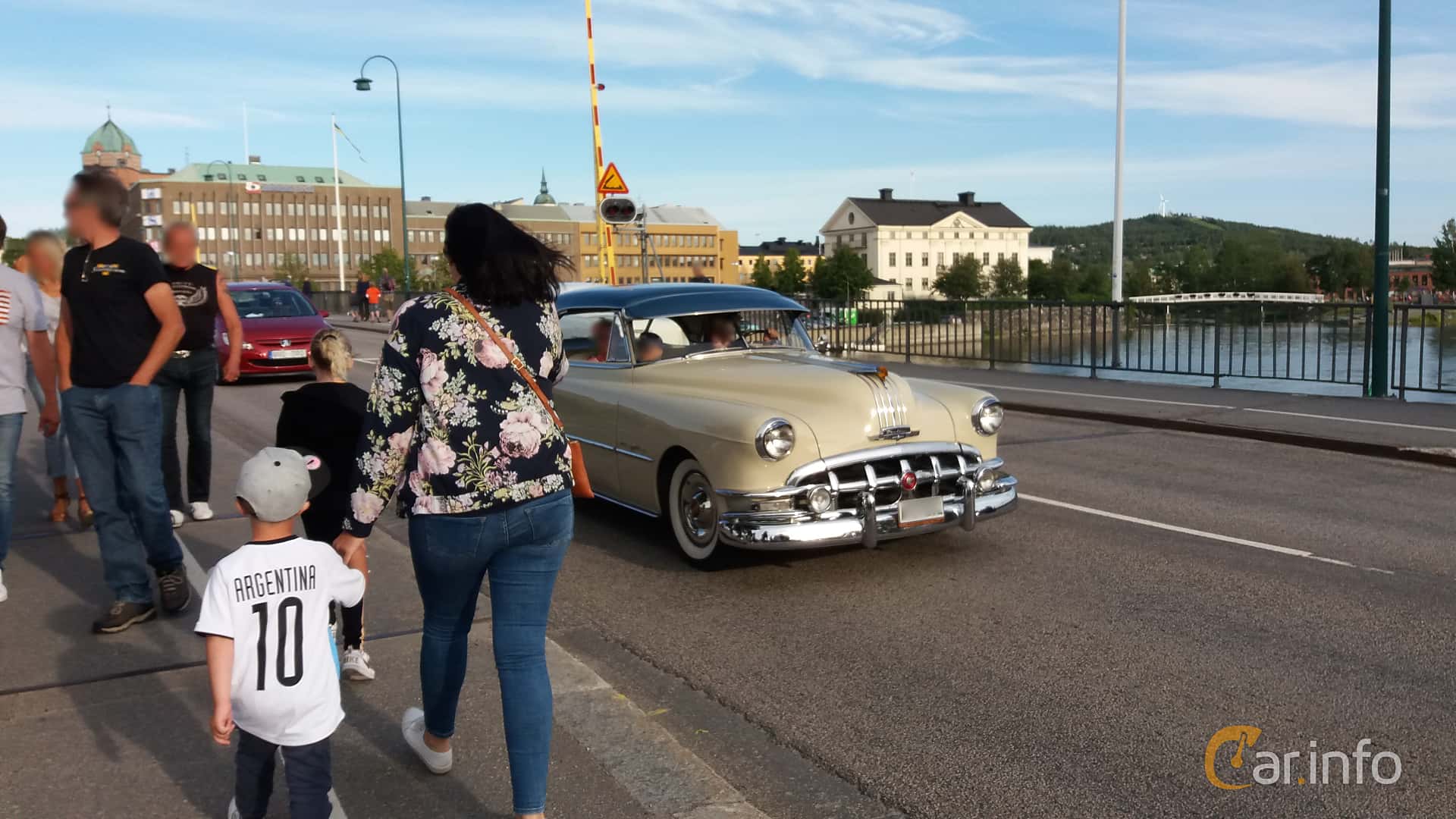 Pontiac Chieftain Catalina Coupé 4.4 110hp, 1950