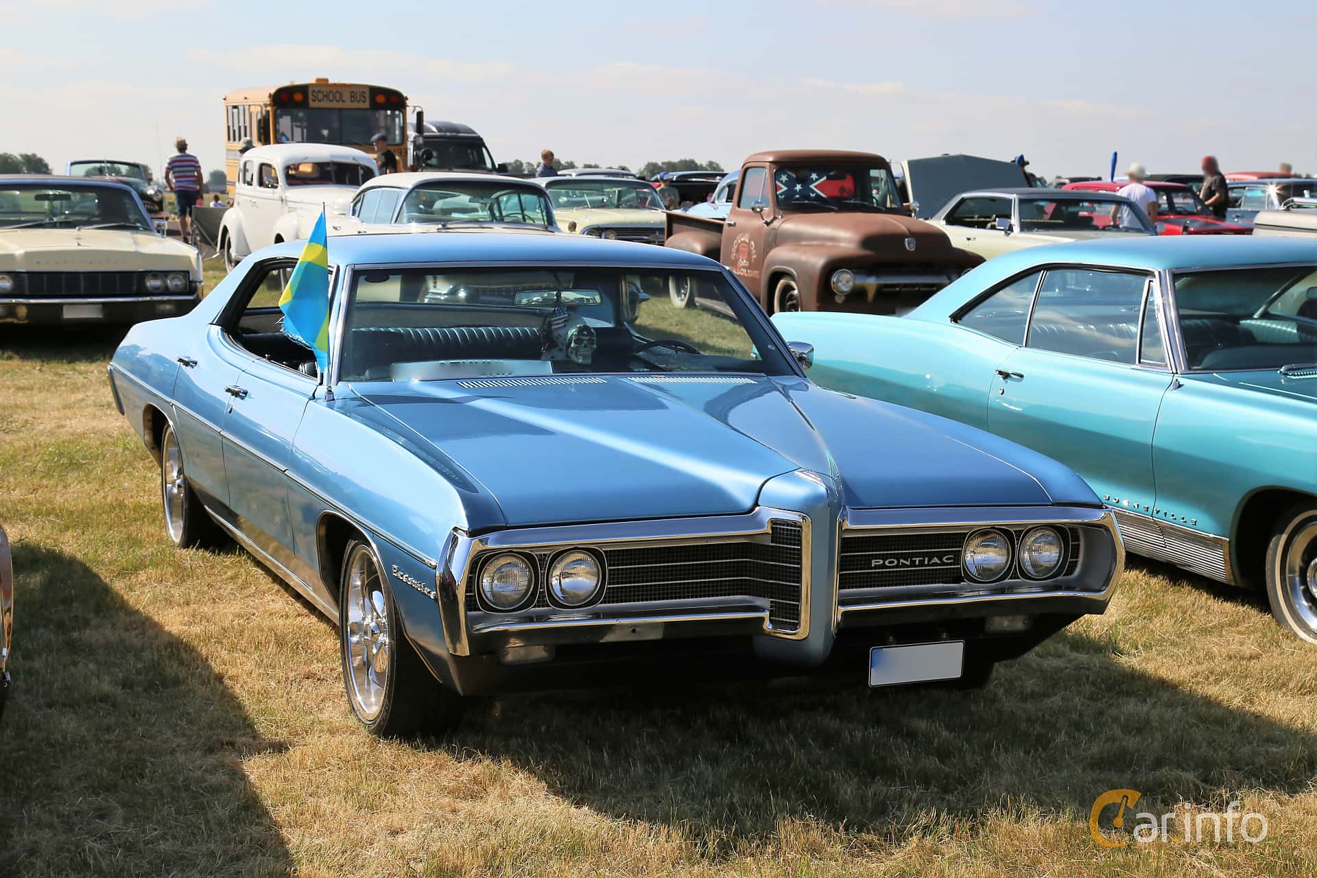 Pontiac Executive 4-door Hardtop 6.6 V8 Manual, 294hp, 1970