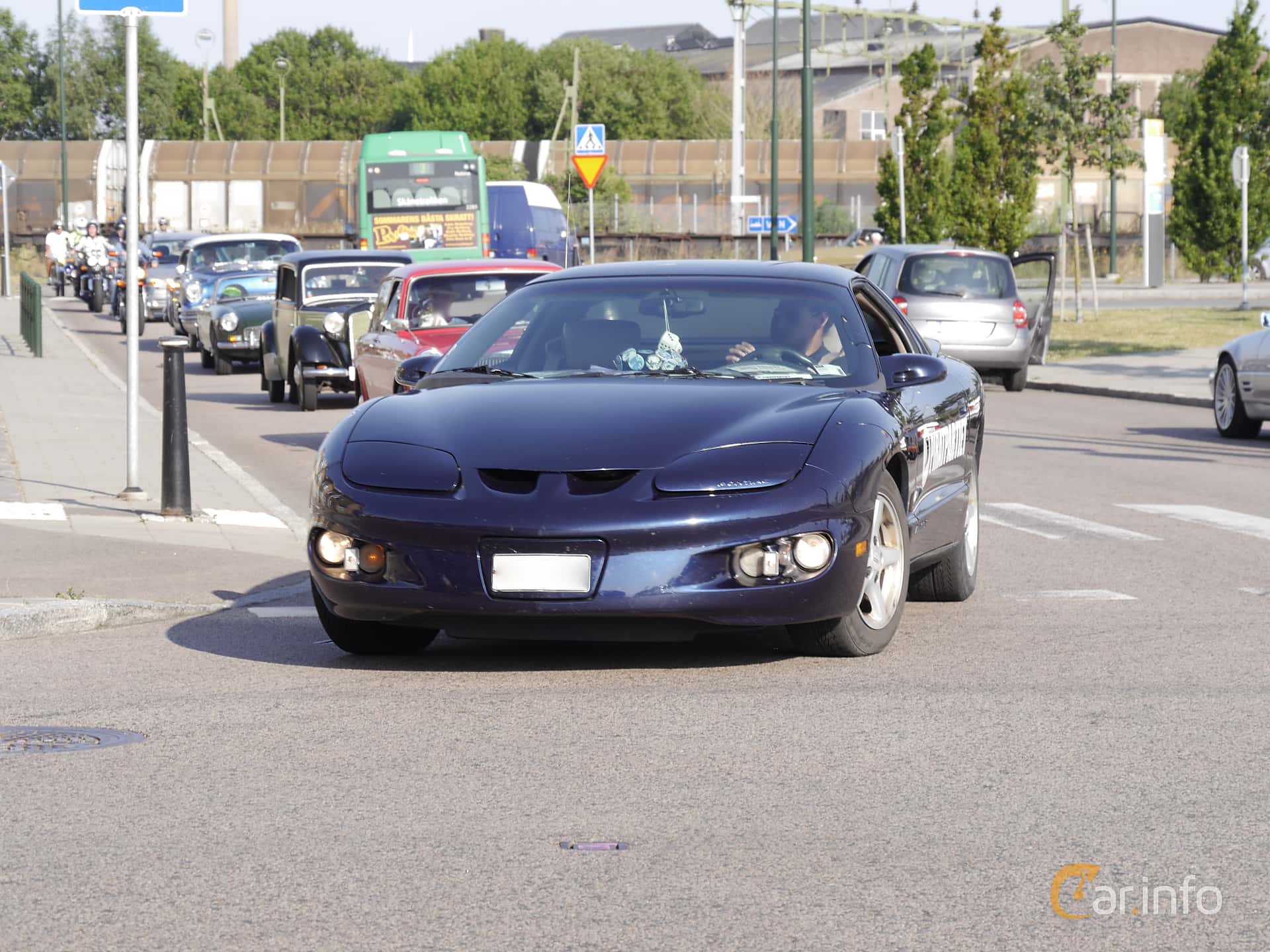 Pontiac Firebird 3.8 V6 Automatic, 196hp, 1998