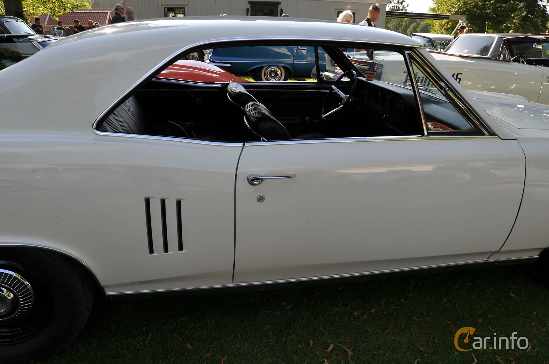 Pontiac LeMans 2-door Hardtop 3.8 Manual, 218hp, 1967