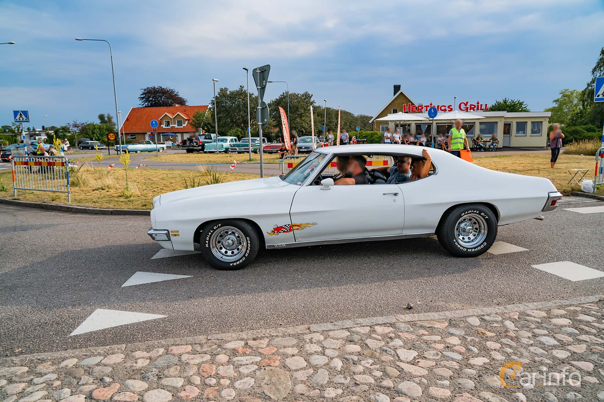 Pontiac LeMans 5.7 V8 3rd Generation