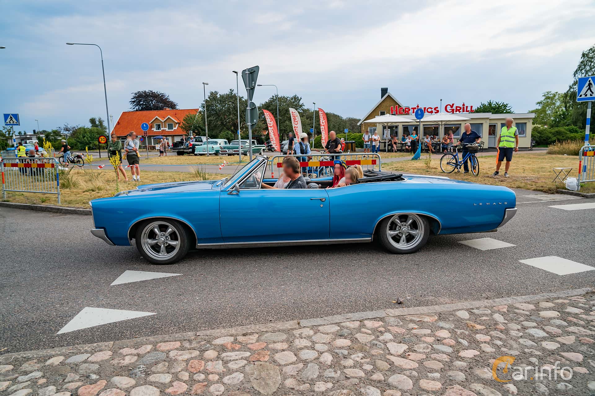 Pontiac LeMans 6.9 V8 2nd Generation, Hydra-Matic, 3-speed