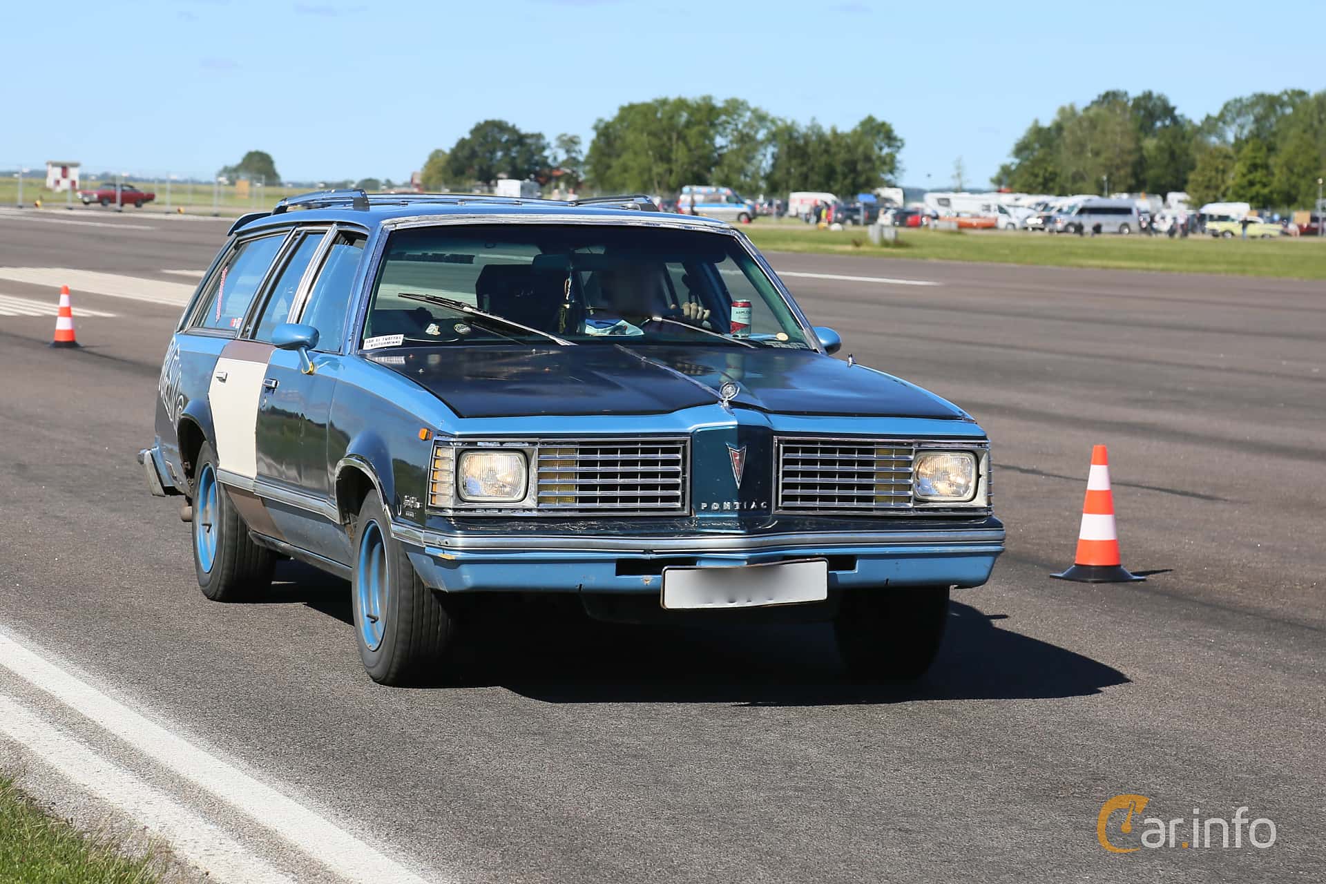 Pontiac LeMans Safari 3.8 117hp, 1981