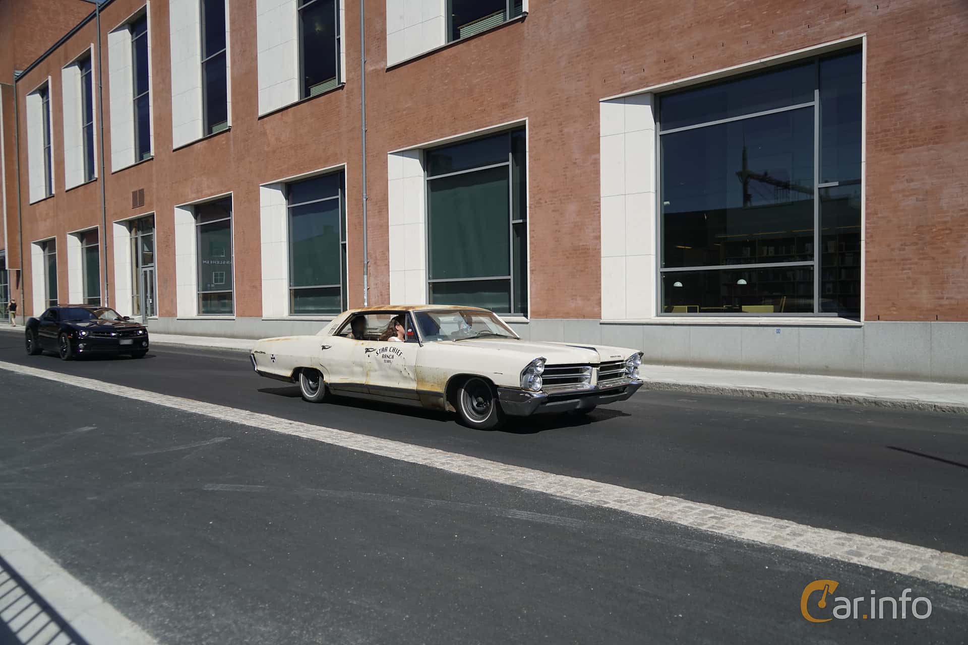 Pontiac Star Chief 6.9 V8 6th Generation