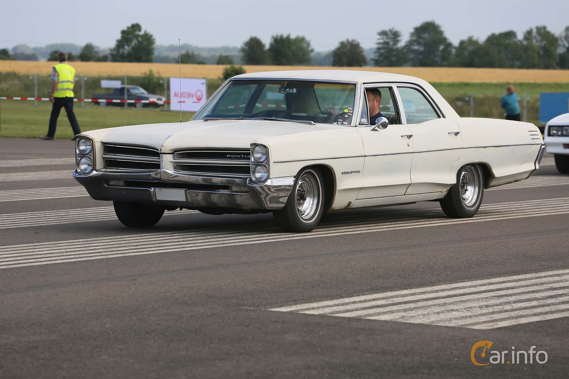 Pontiac Star Chief Sedan 6.9 V8 343hp, 1966