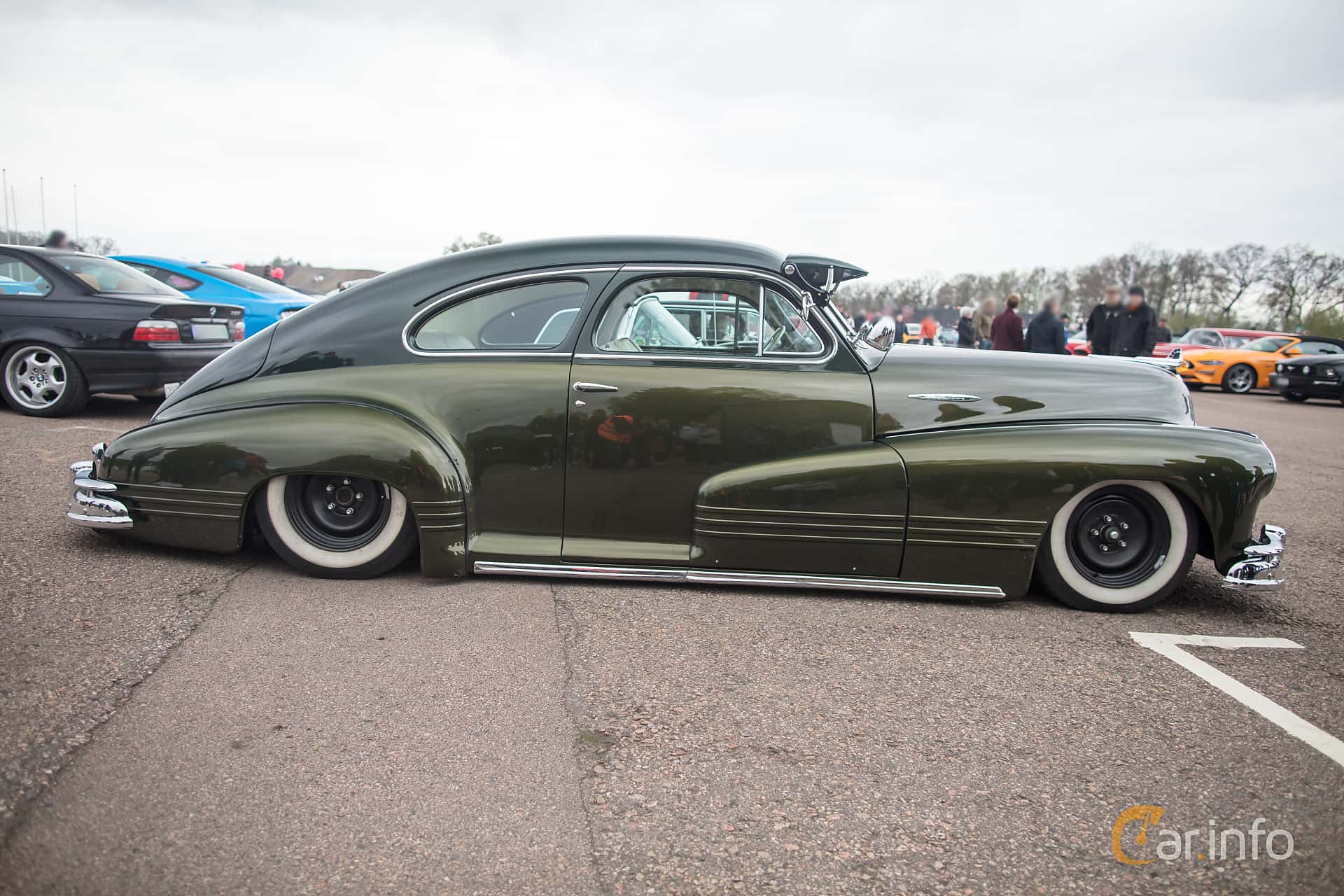 Pontiac Streamliner Coupé 4.1 Manual, 105hp, 1945