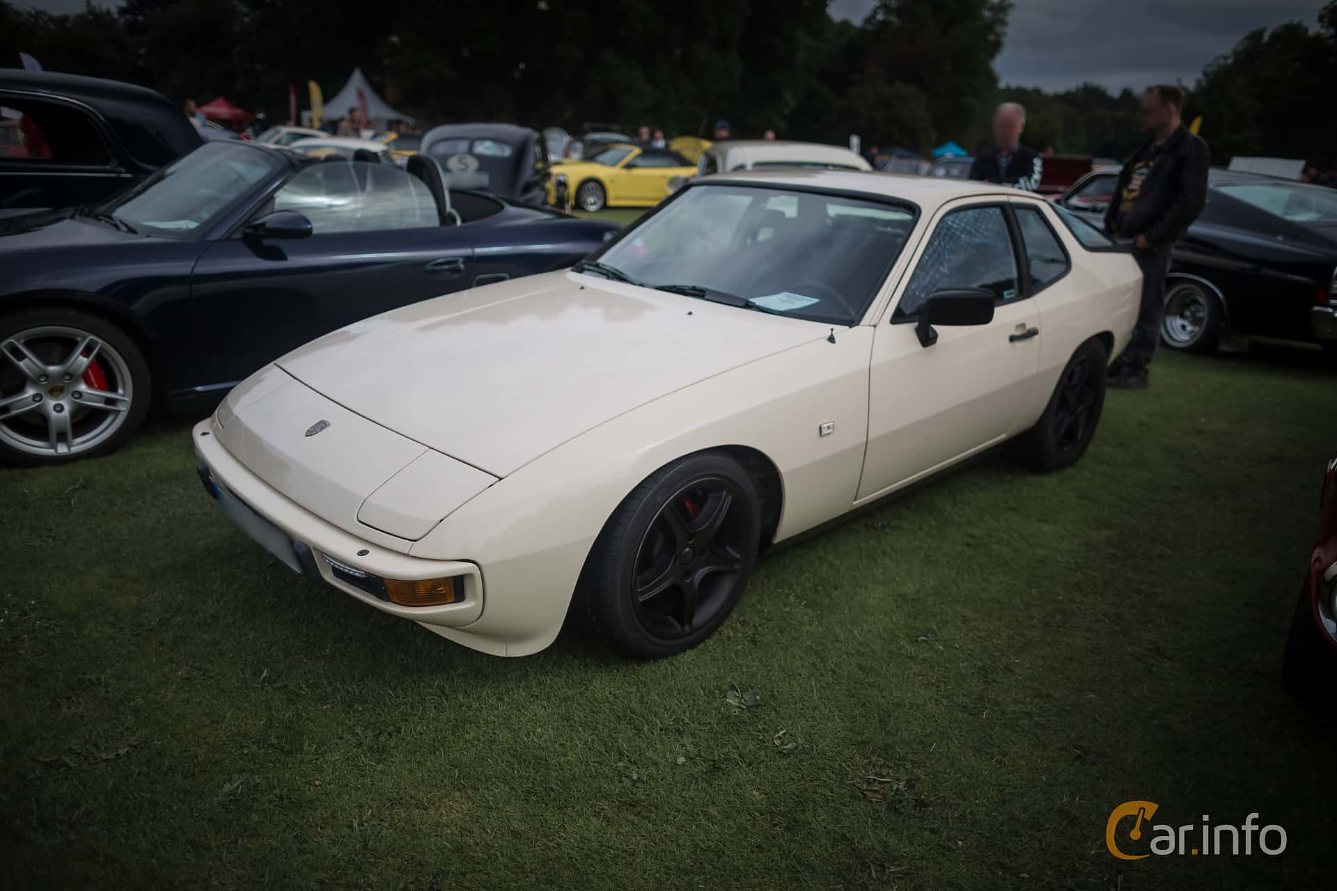 Porsche 924  125hp, 1984