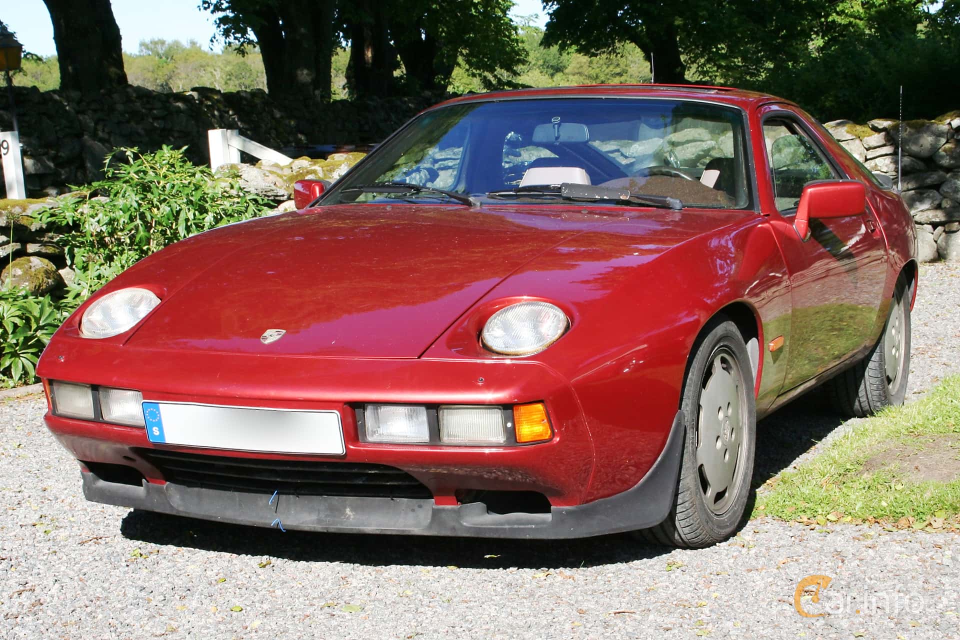 Porsche 928 S  Automatic, 300hp, 1983
