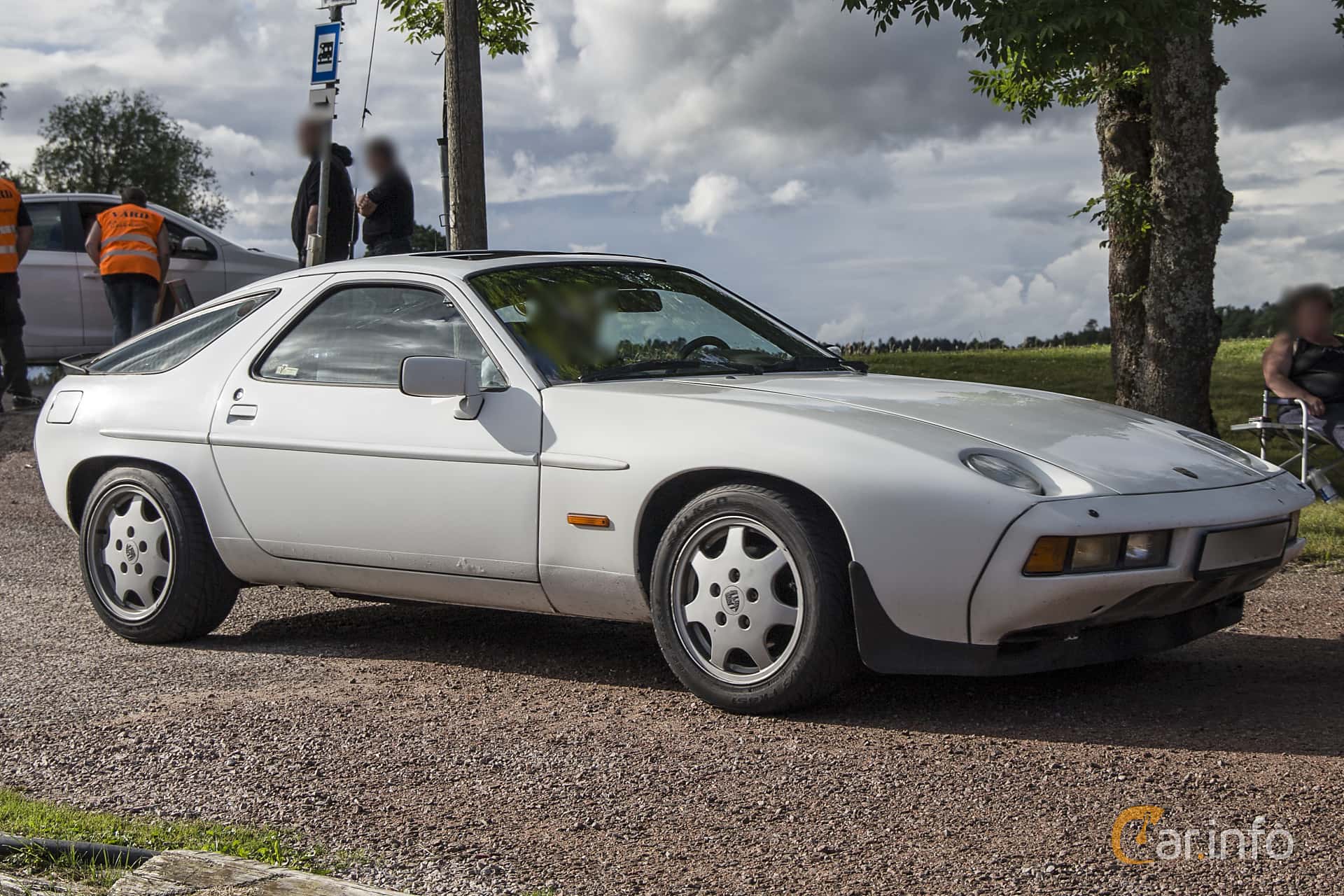 Porsche 928 S  Manual, 300hp, 1984