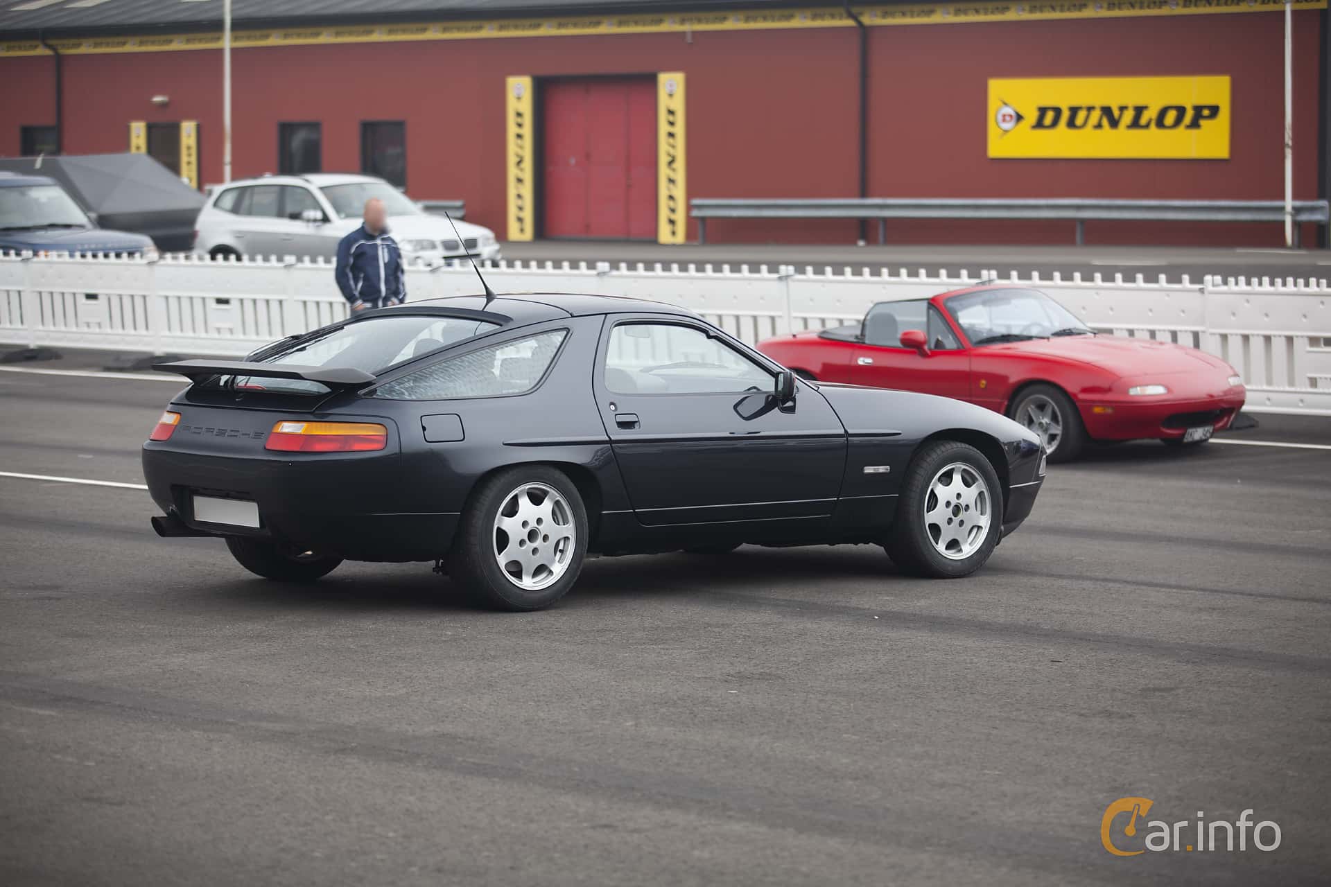 Porsche 928 S4 Manual, 5-speed