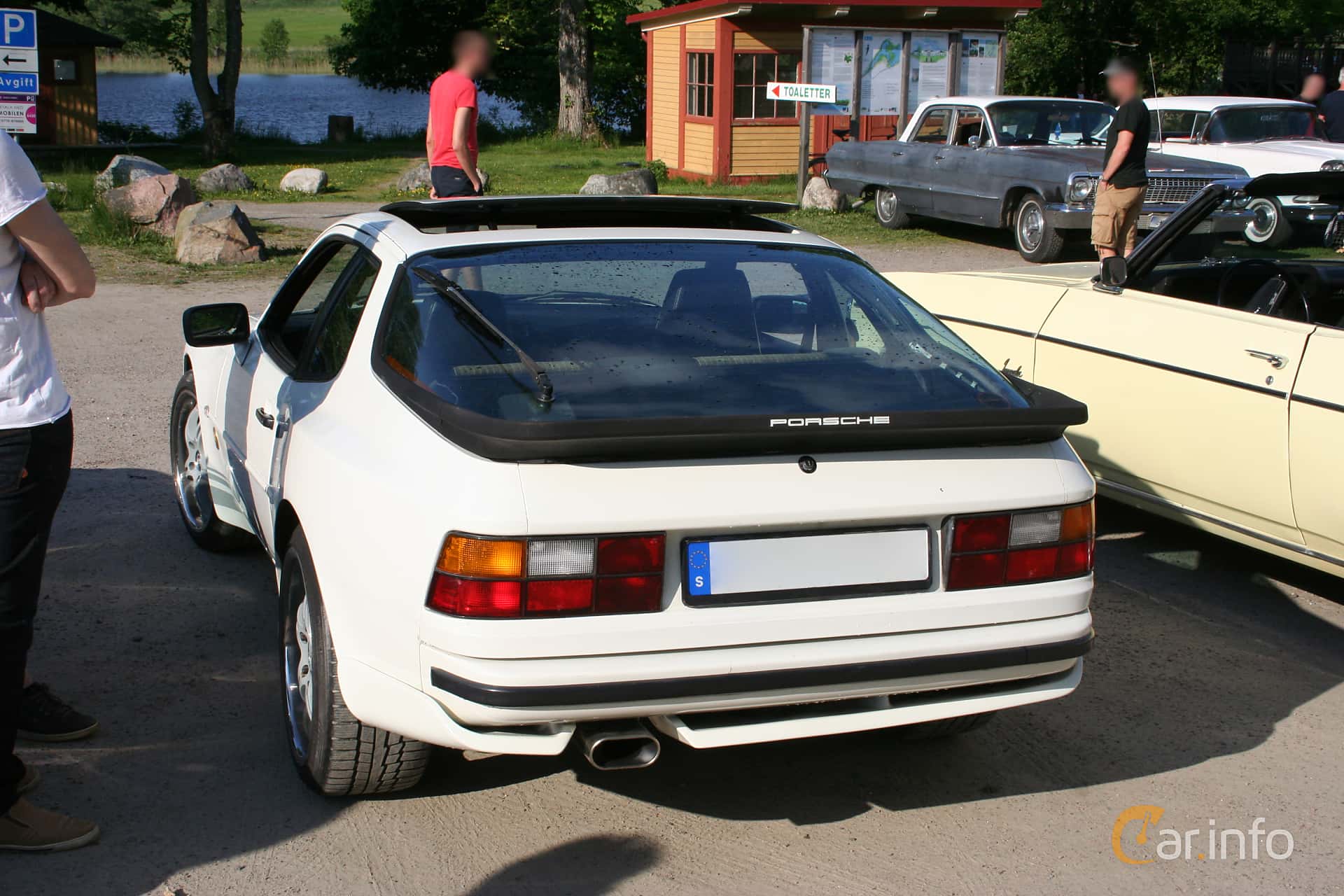 Porsche 944  160hp, 1989