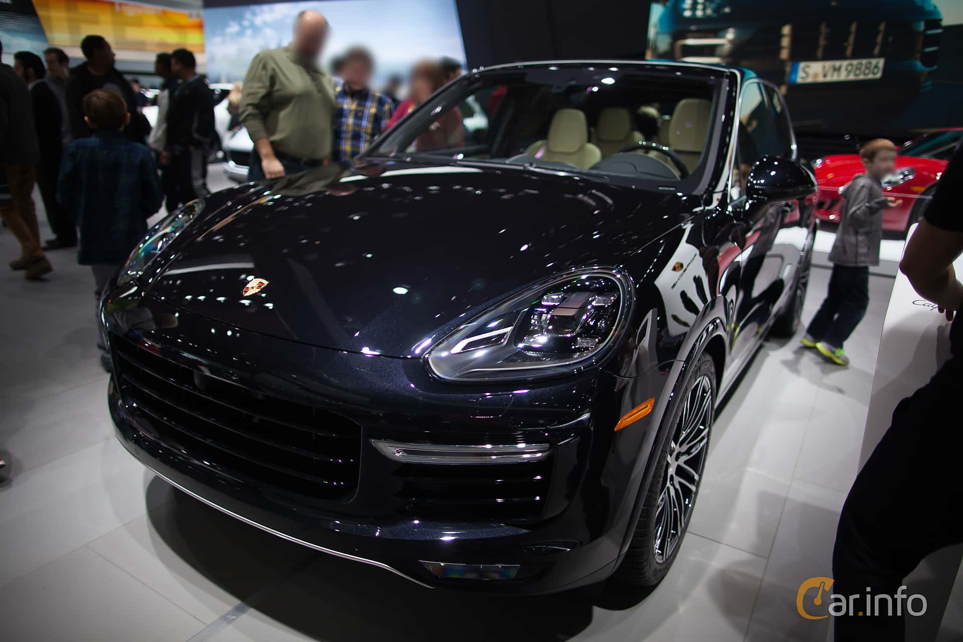 Porsche Cayenne Turbo S  TipTronic S, 570hp, 2015