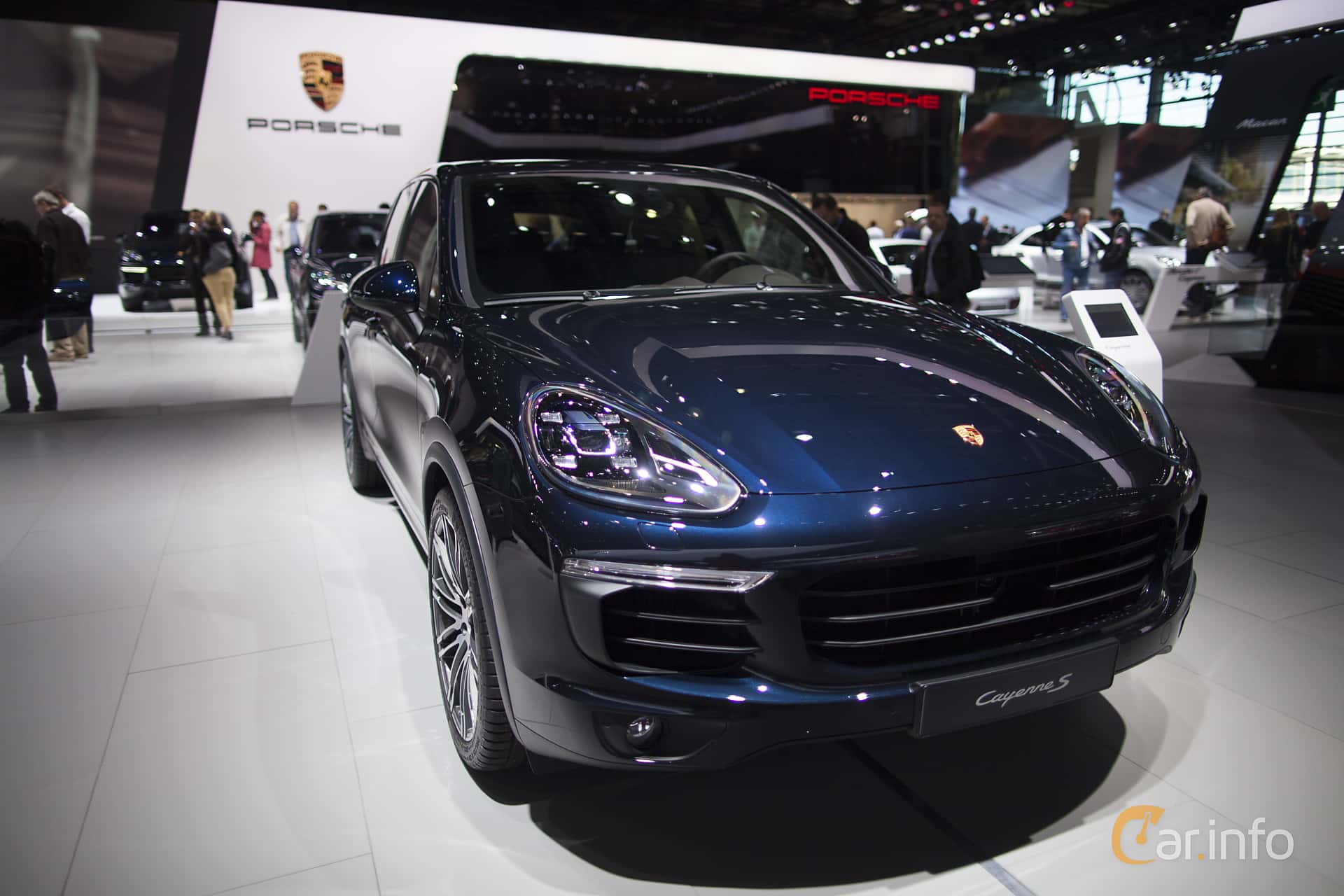 Porsche Cayenne S  TipTronic S, 420hp, 2015