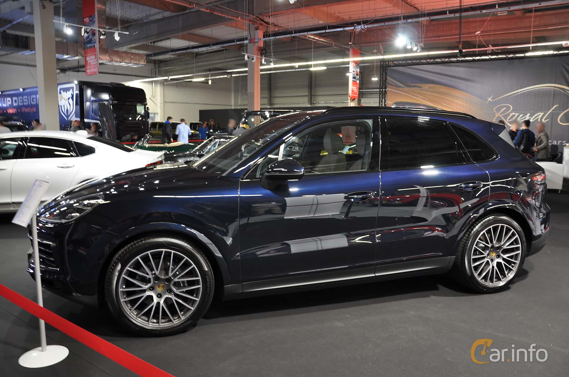 Porsche Cayenne S Hybrid  TipTronic S, 380hp, 2015