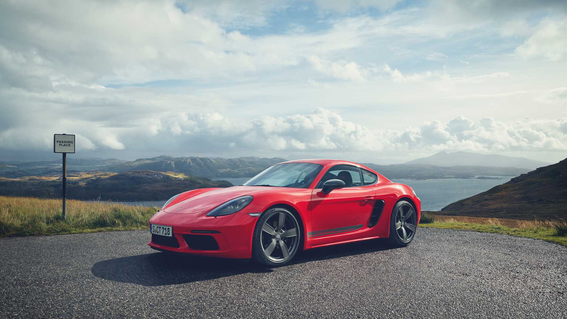 Porsche 718 Cayman T