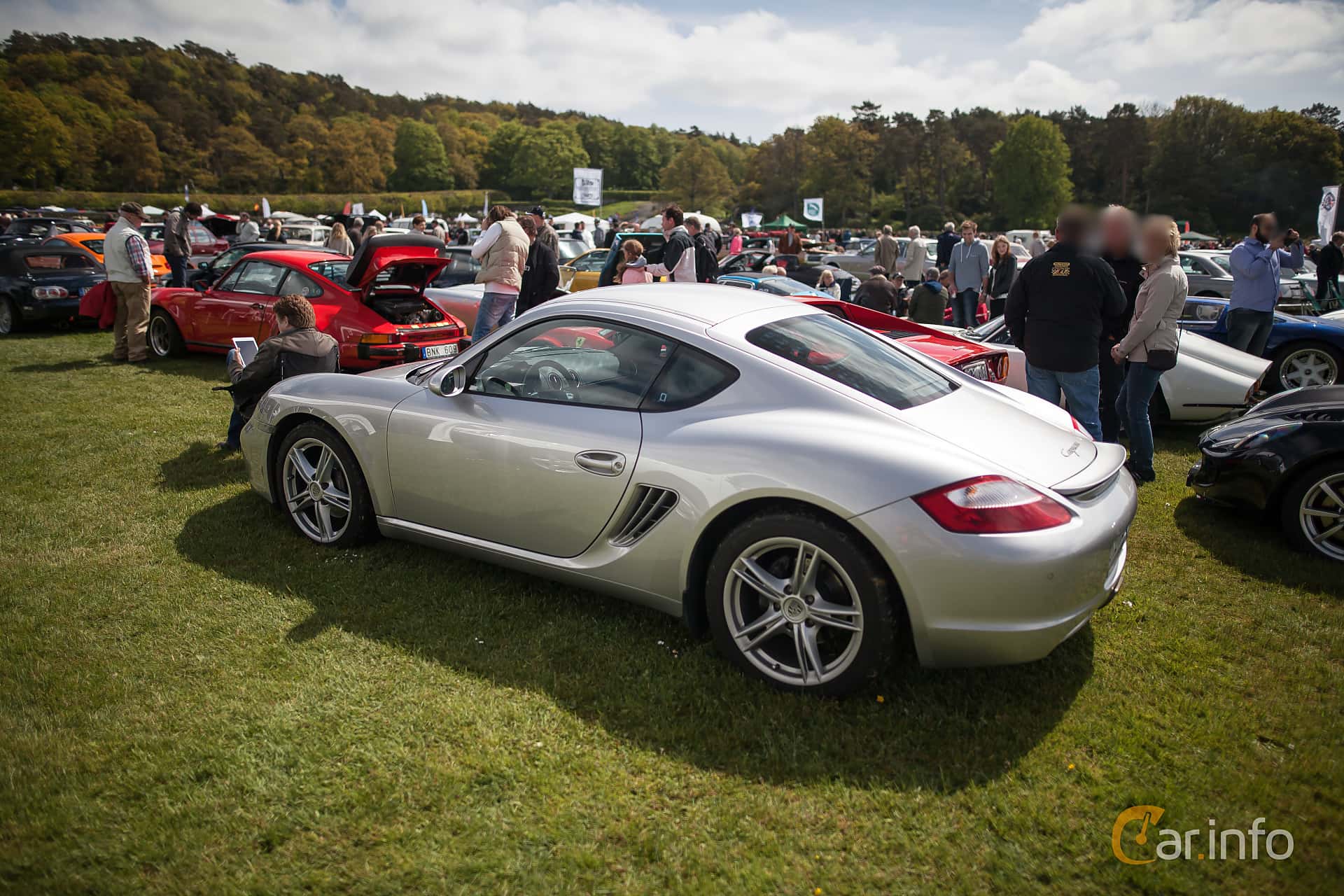 Porsche Cayman  Manual, 245hp, 2009