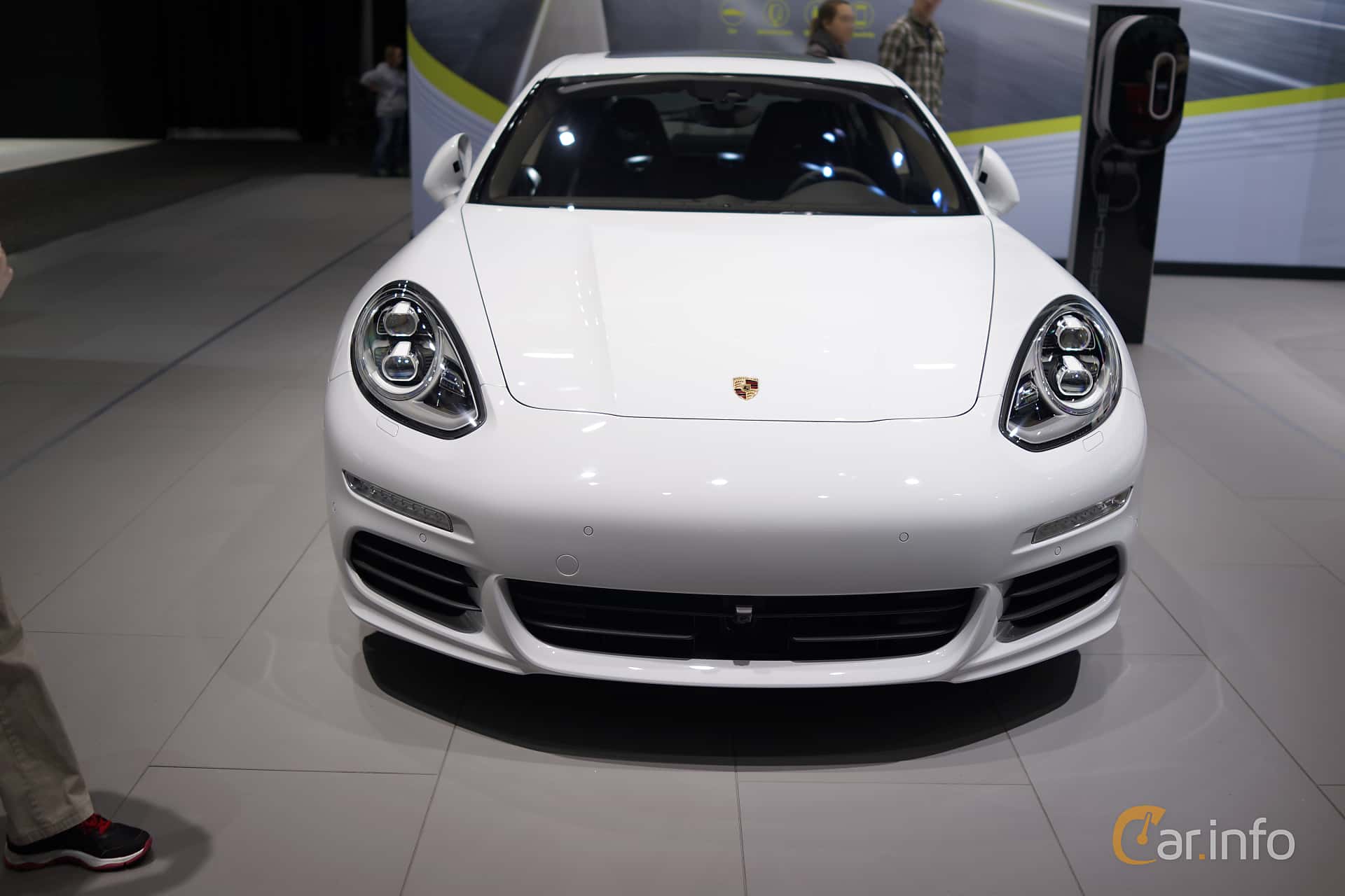 Porsche Panamera S E-Hybrid  TipTronic S, 416hp, 2015