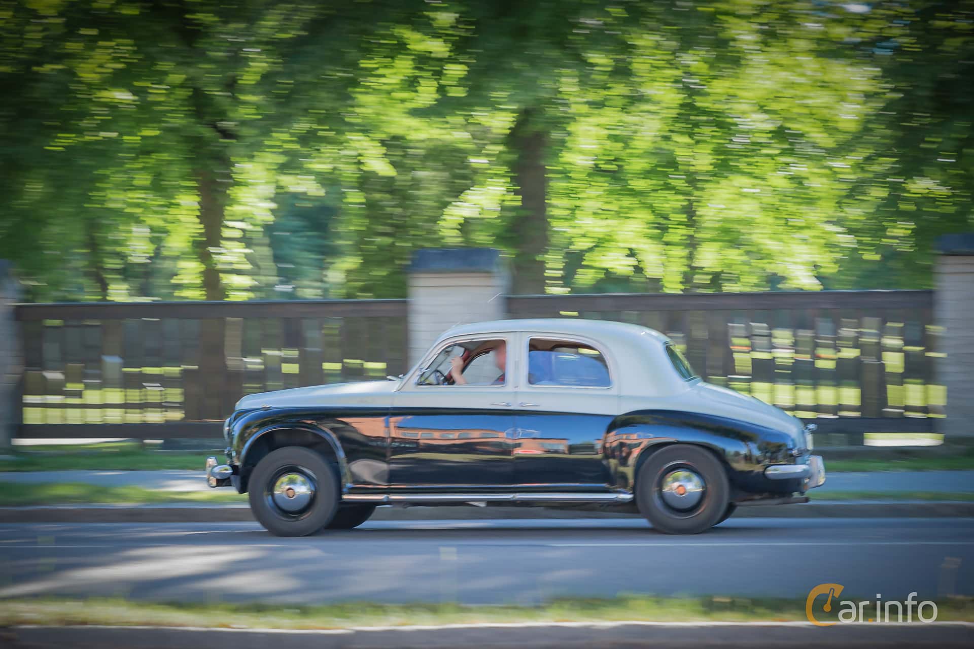 Rover 90 2.6 Manual, 91hp, 1953