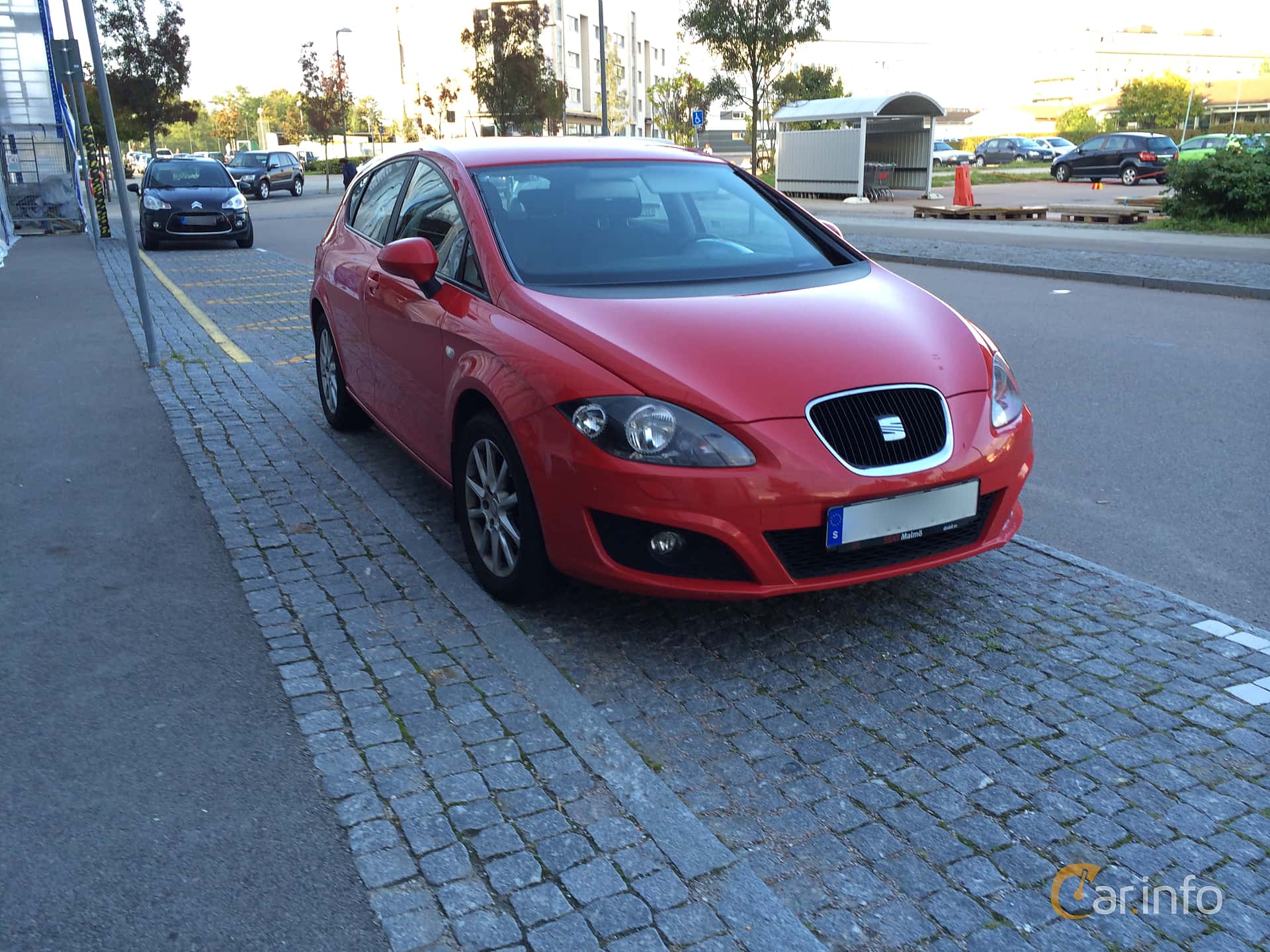 SEAT León 1.6 Multifuel Manual, 102hp, 2011