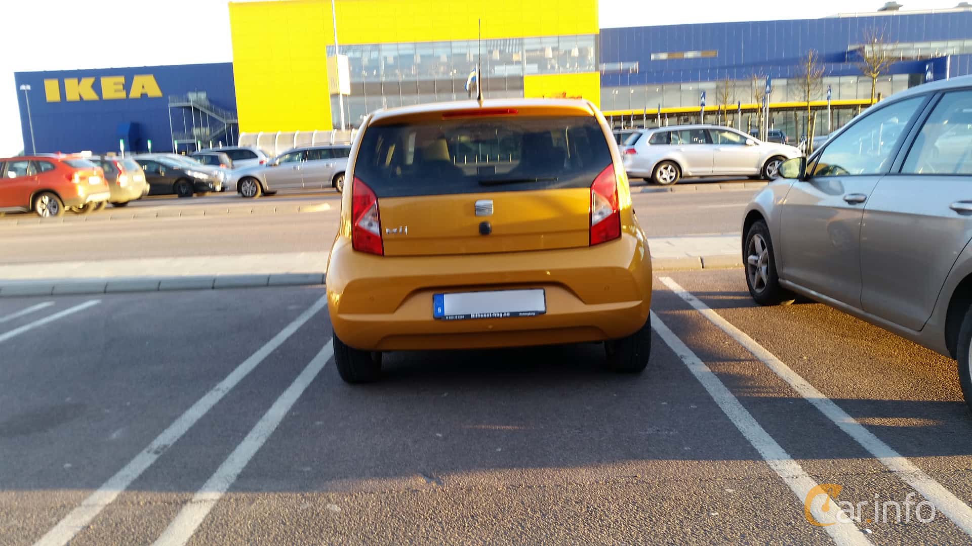 SEAT Mii 5-door 1.0 Manual, 75hp, 2013