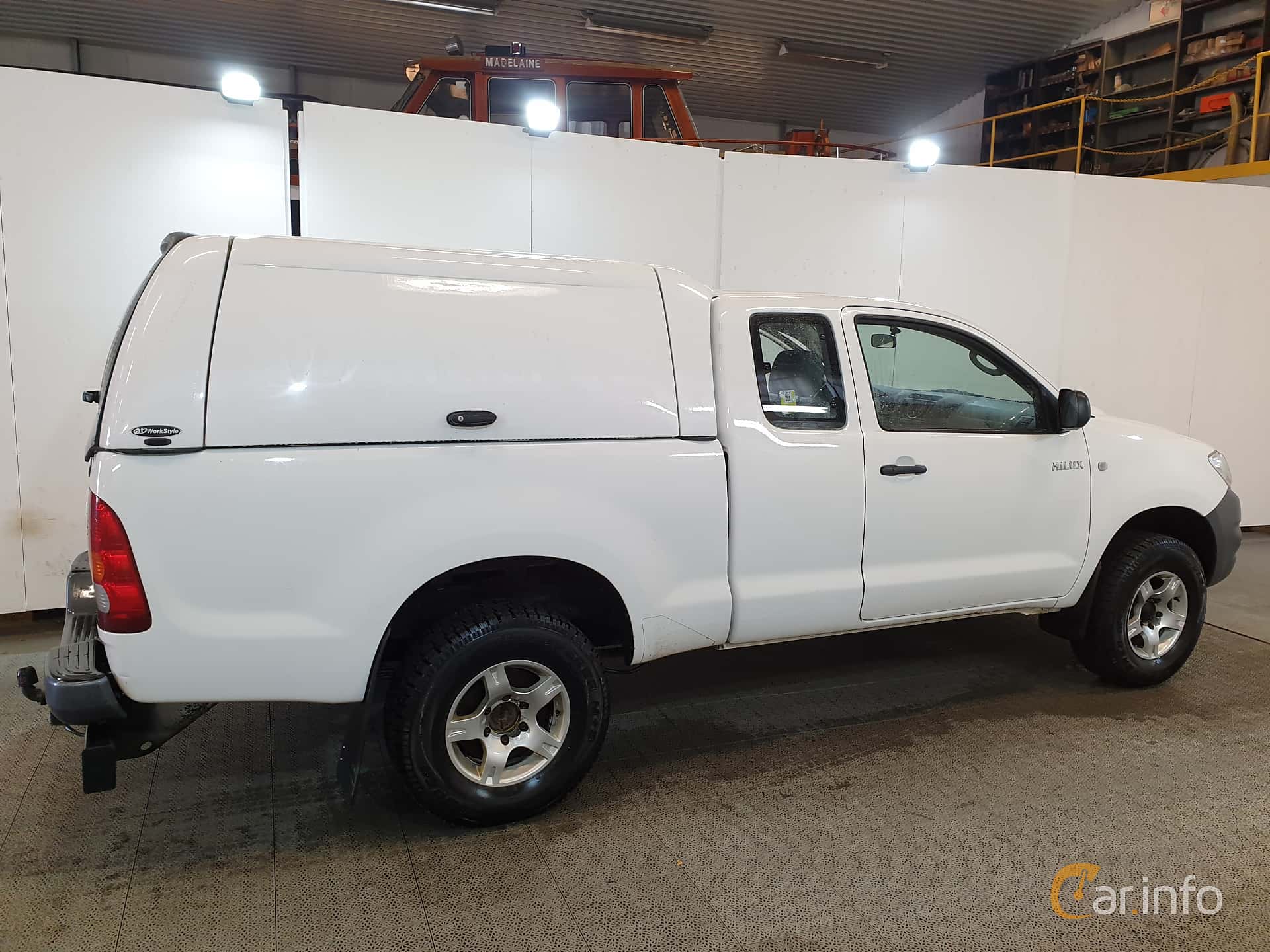Toyota Hilux Extra Cab 4.0 V6 4WD Manual, 239hp, 2011
