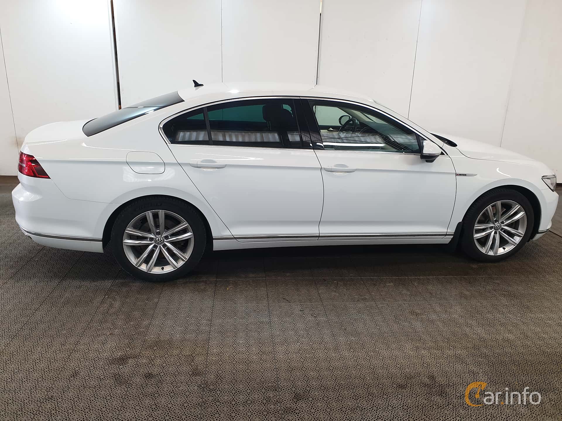 Volkswagen Passat 2.0 TDI SCR BlueMotion 4Motion DSG Sequential, 240hp, 2019
