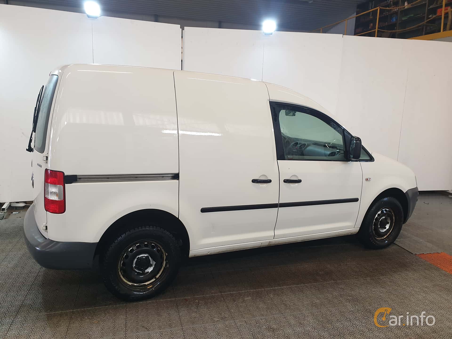 Volkswagen Caddy Panel Van 2.0 EcoFuel Manual, 109hp, 2011