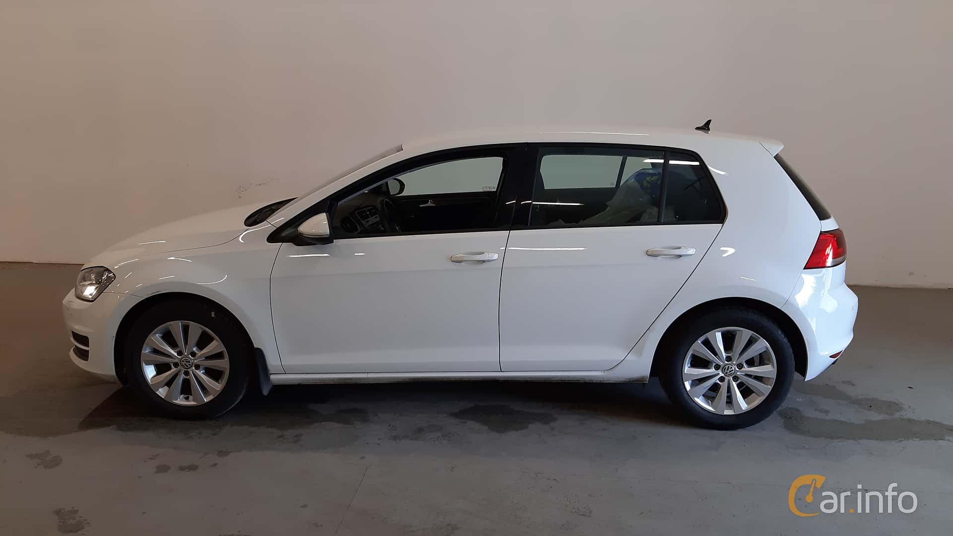 Volkswagen Golf 5-door 1.6 TDI DSG Sequential, 105hp, 2013