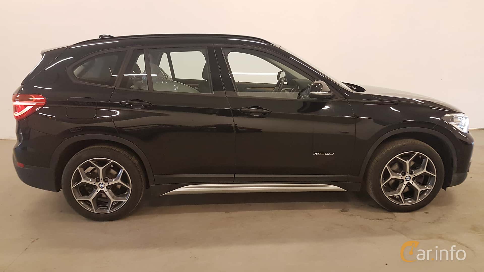 BMW X1 xDrive18d Manual, 6-speed
