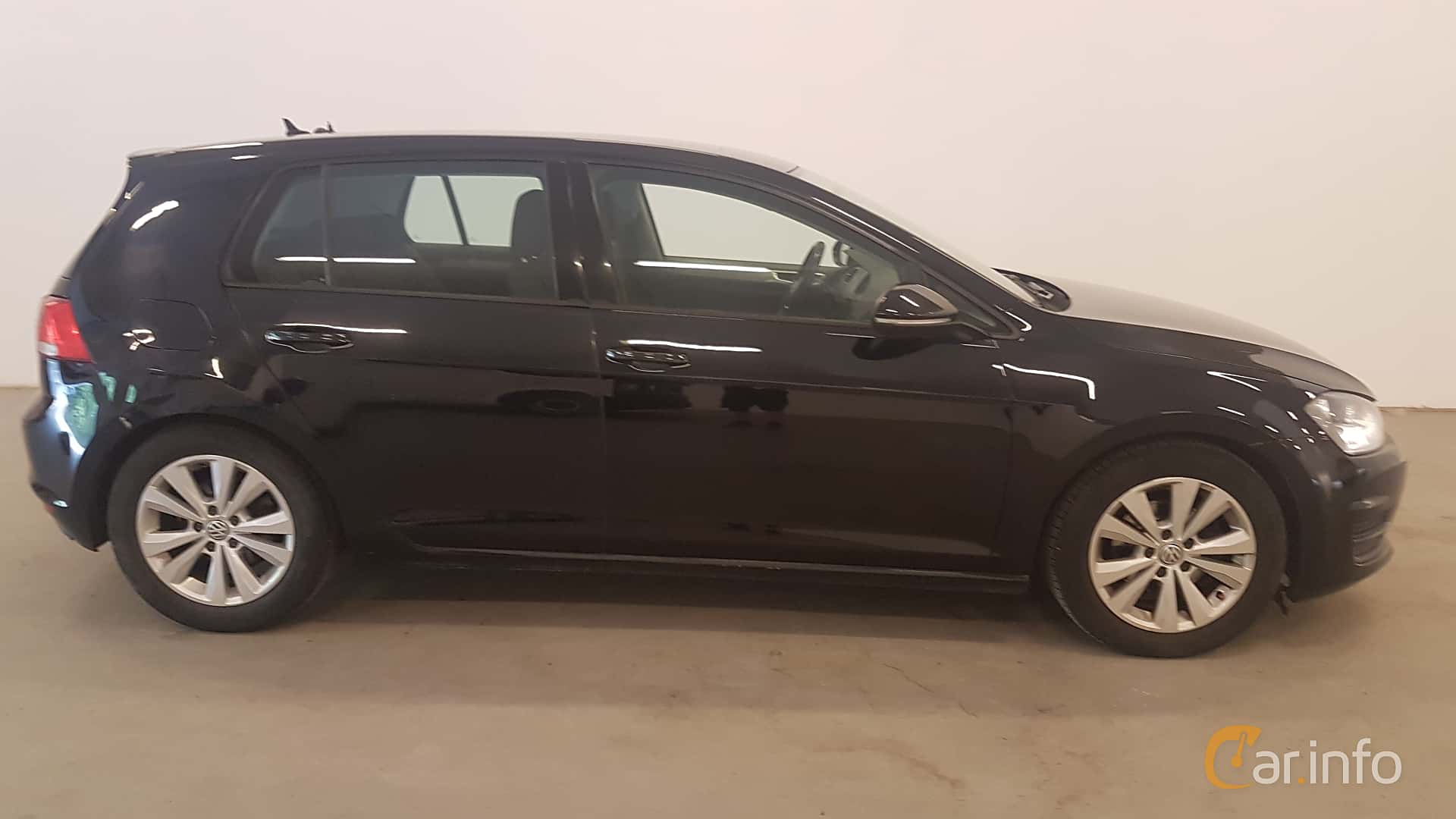 Volkswagen Golf 5-door 1.6 TDI BlueMotion Manual, 110hp, 2015