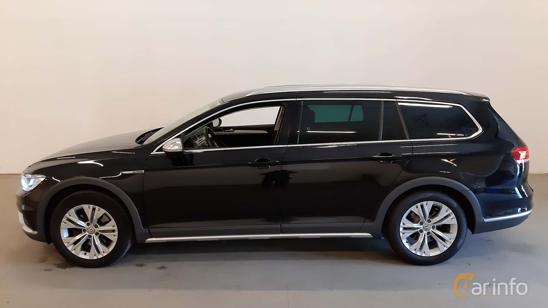 Volkswagen Passat Alltrack 2.0 TDI SCR BlueMotion 4Motion DSG Sequential, 190hp, 2016