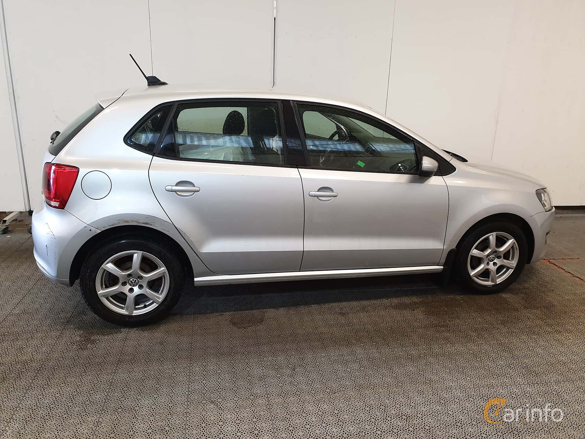 Volkswagen Polo 5-door 1.6 TDI Manual, 90hp, 2013