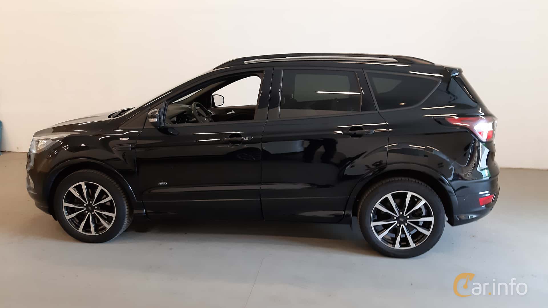 Ford Kuga 2.0 TDCi AWD Manual, 180hp, 2017