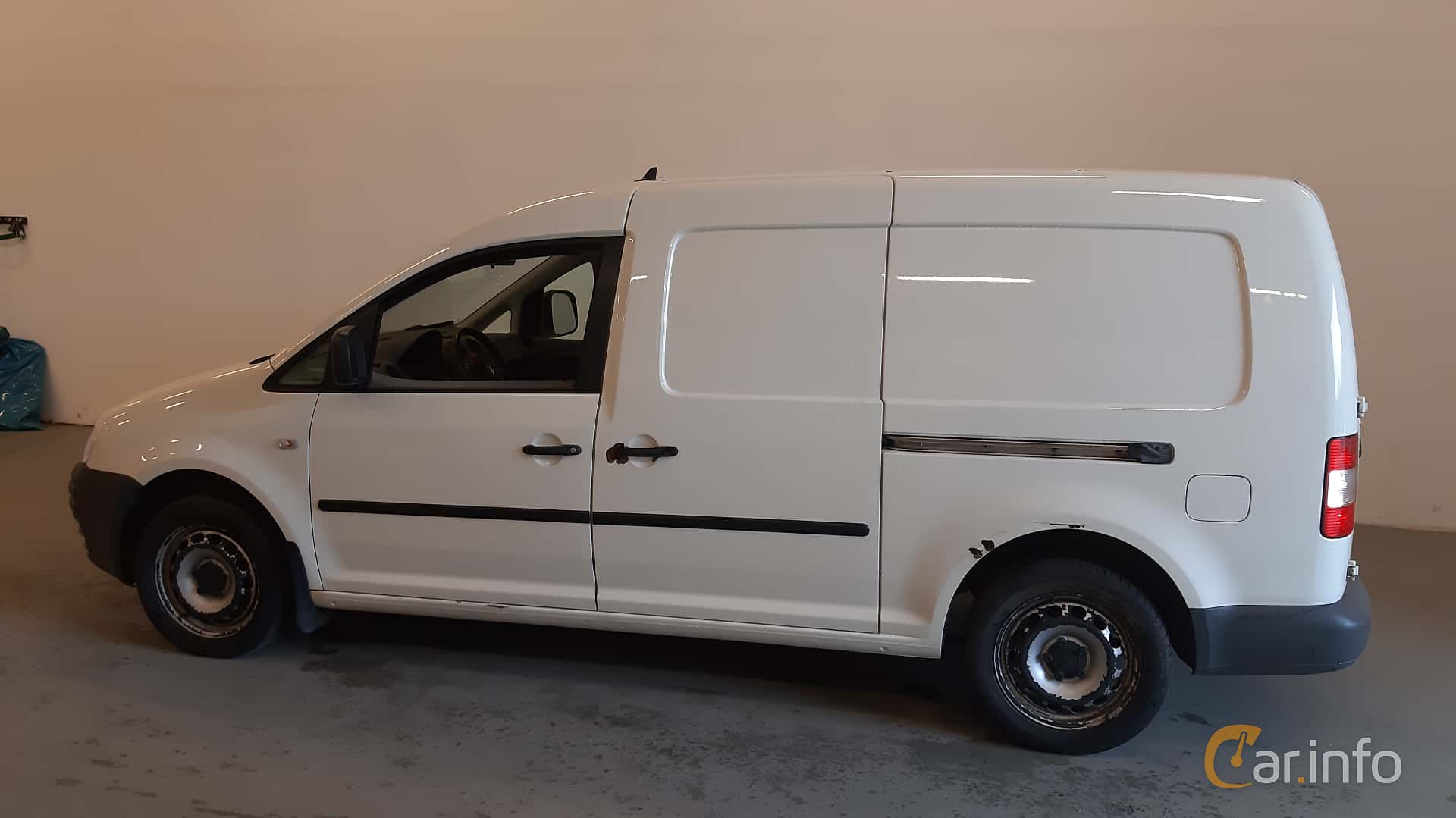 Volkswagen Caddy Maxi 1.9 TDI Manual, 105hp, 2009