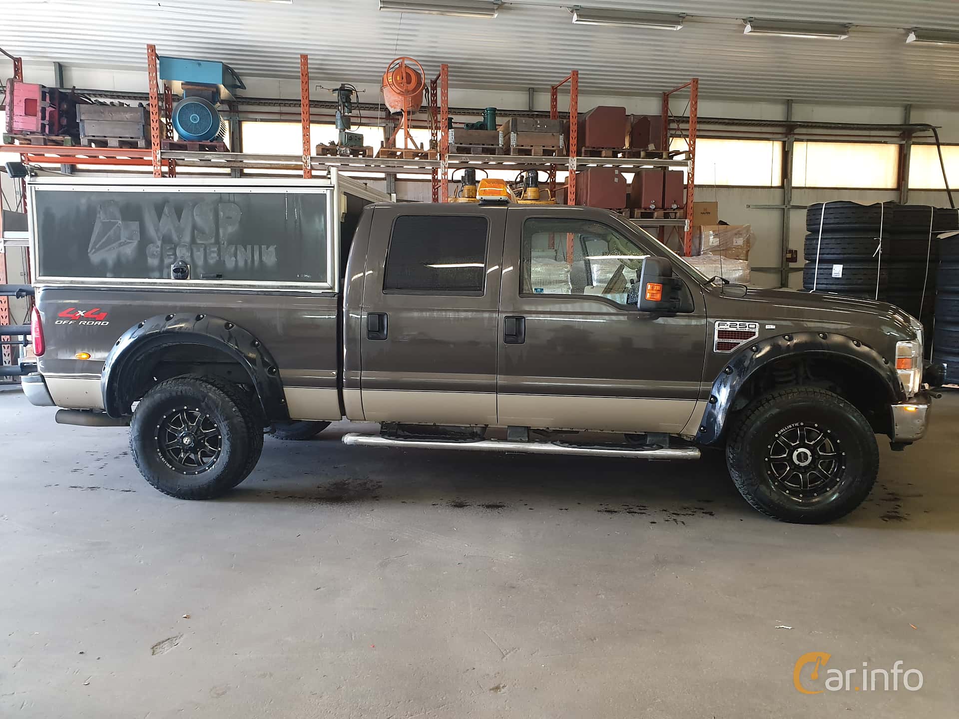 Ford F-250 Crew Cab 6.4 V8 4x4 Manual, 355hp, 2008