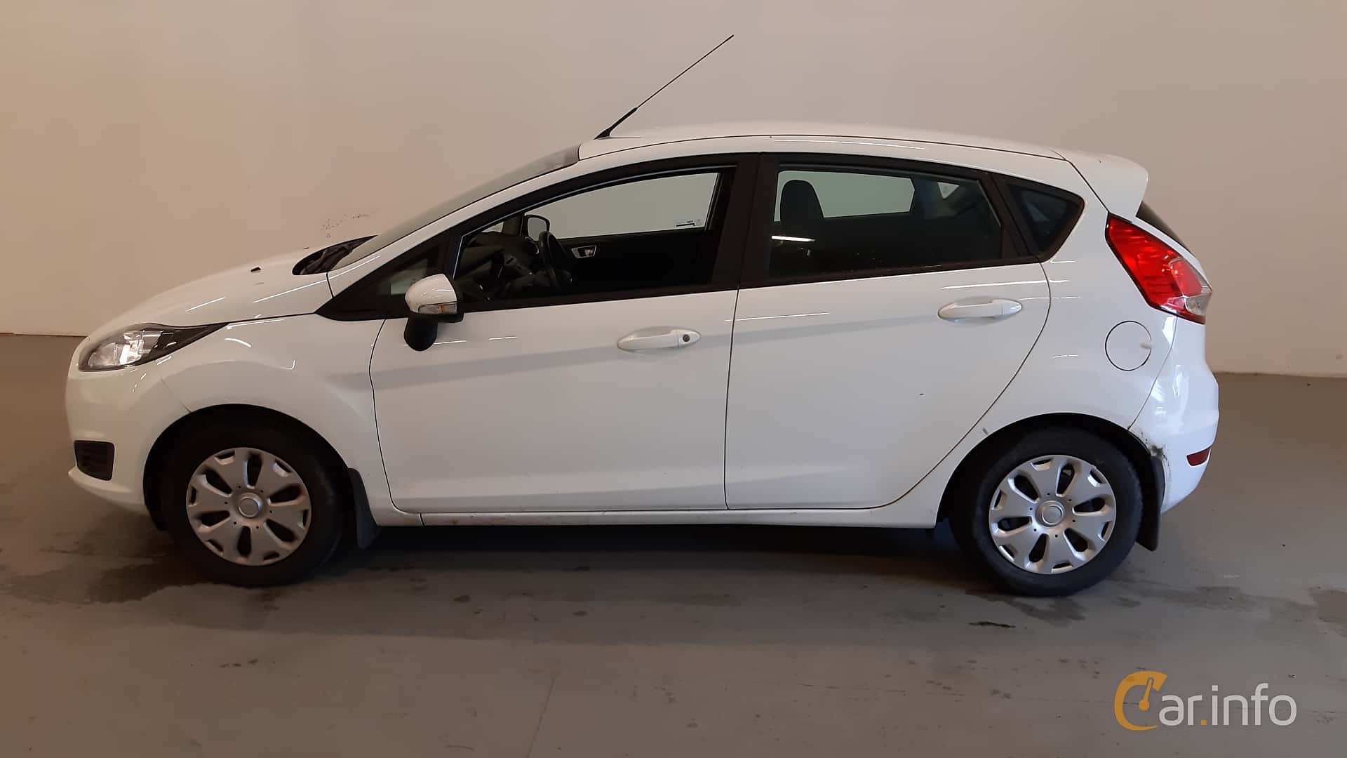 Ford Fiesta 5-door 1.5 TDCi Manual, 75hp, 2016