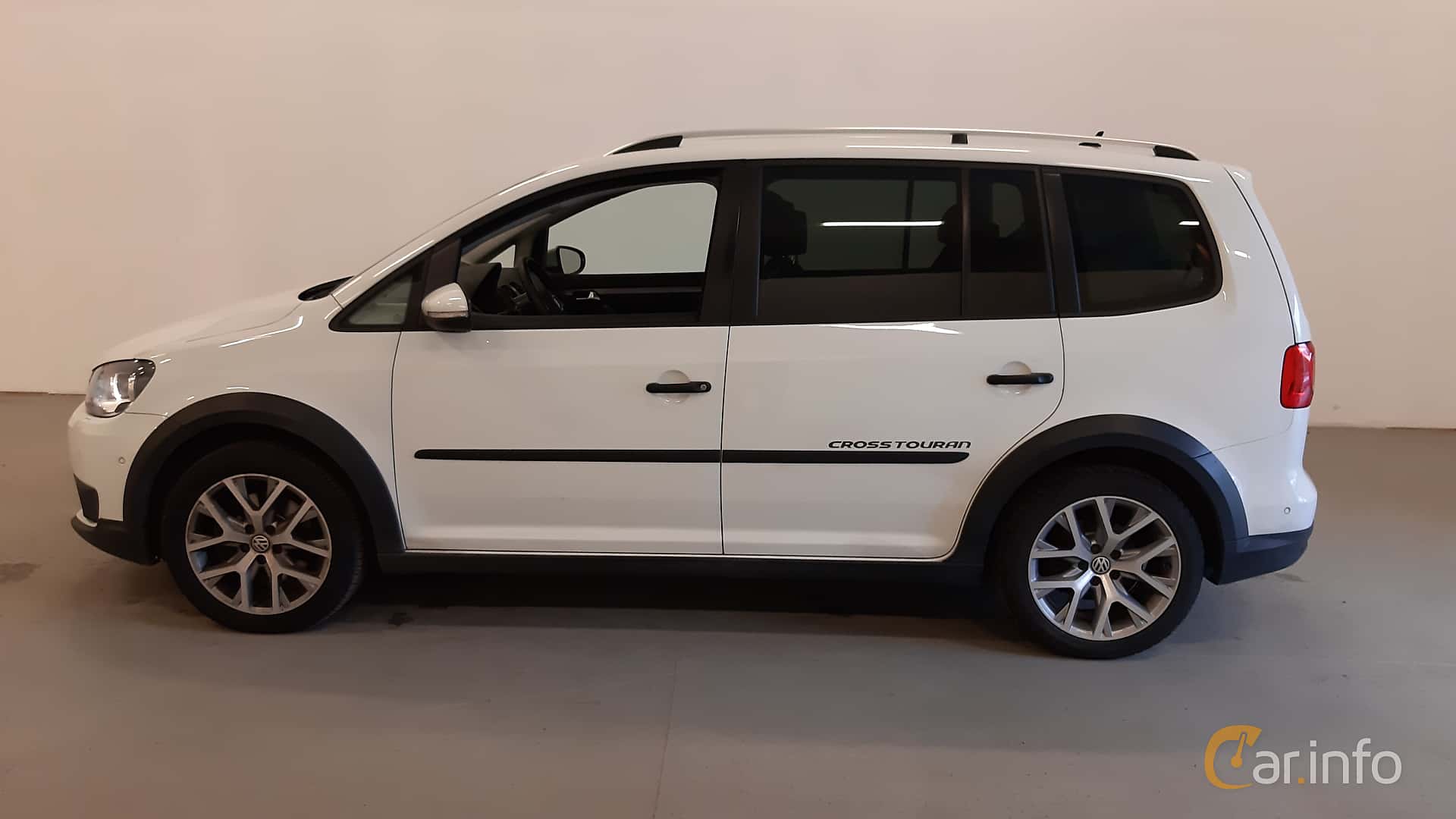 Volkswagen Touran 1.4 TSI EcoFuel generation I GP2, DSG Sequential, 7-speed