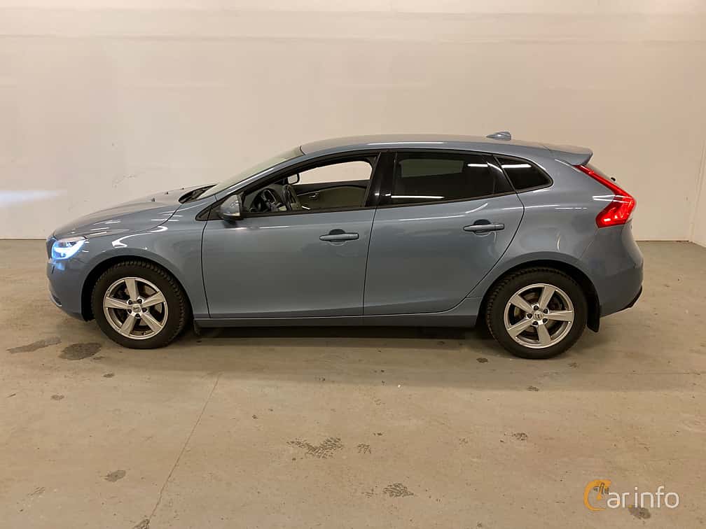 Volvo V40 T3 Manual, 152hp, 2017