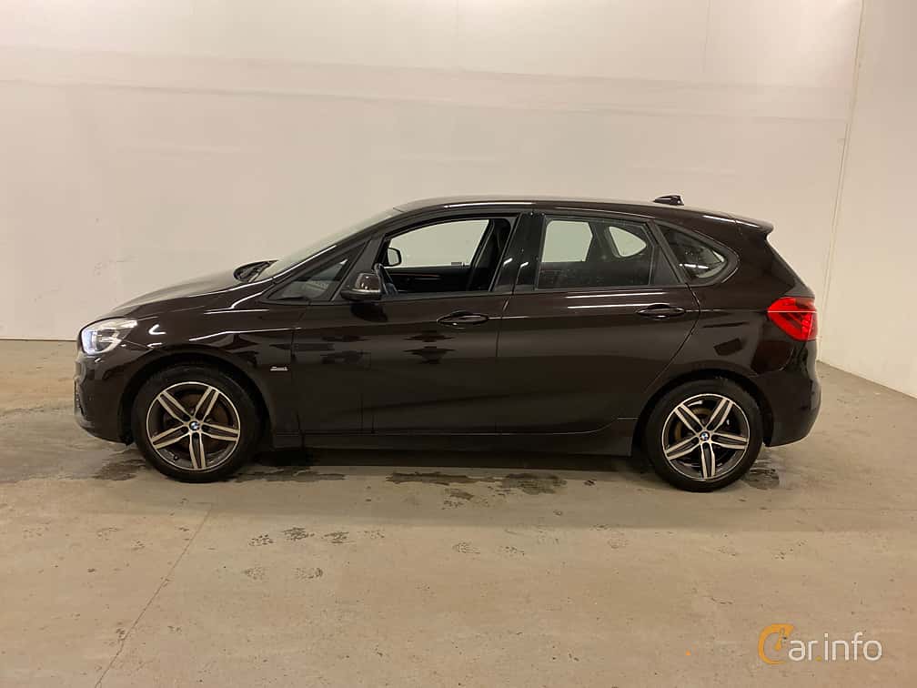 BMW 218i Active Tourer Manual, 6-speed