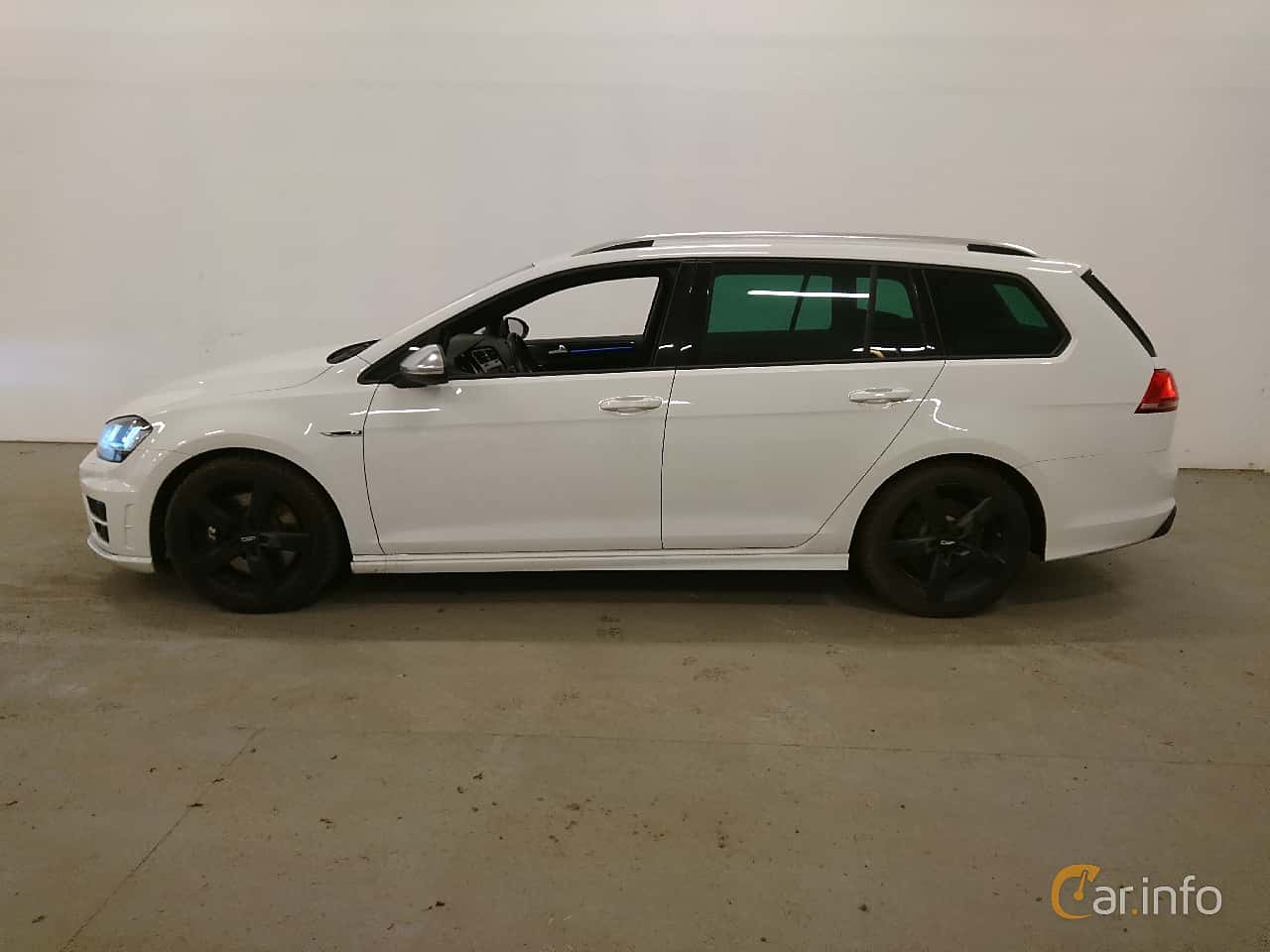 Volkswagen Golf Variant R 2.0 4Motion DSG Sequential, 300hp, 2017