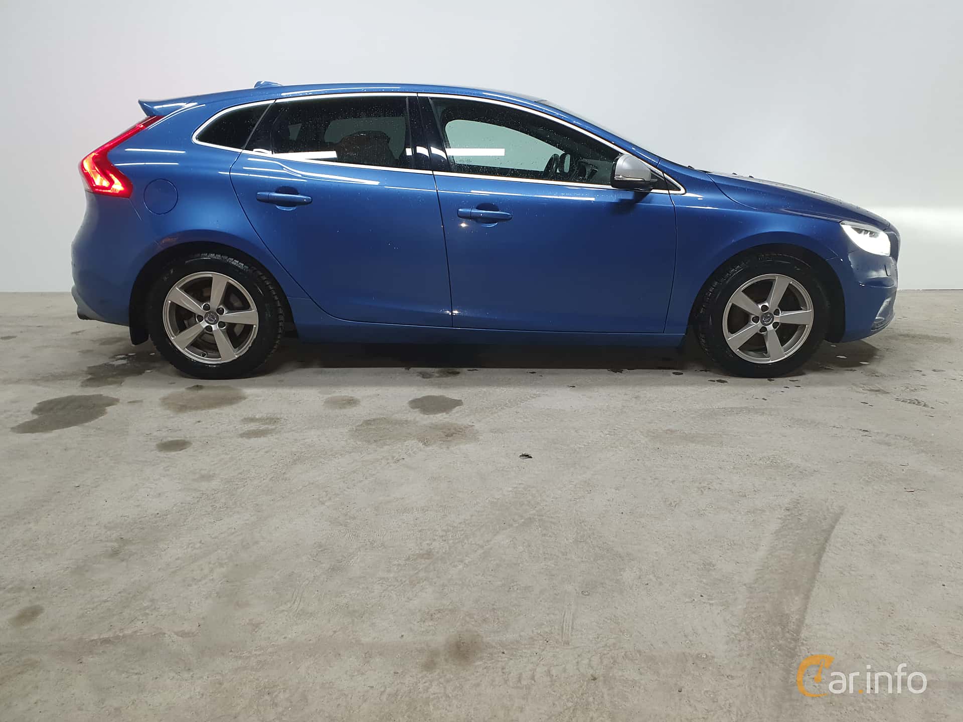 Volvo V40 D3 Manual, 150hp, 2017