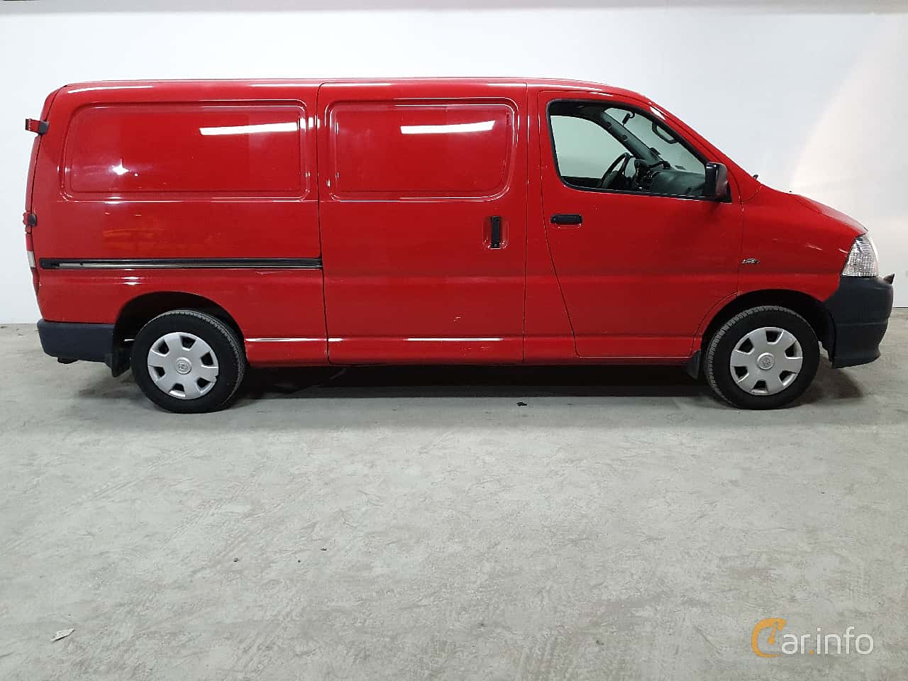 Toyota HiAce Van 2.5 Manual, 117hp, 2009