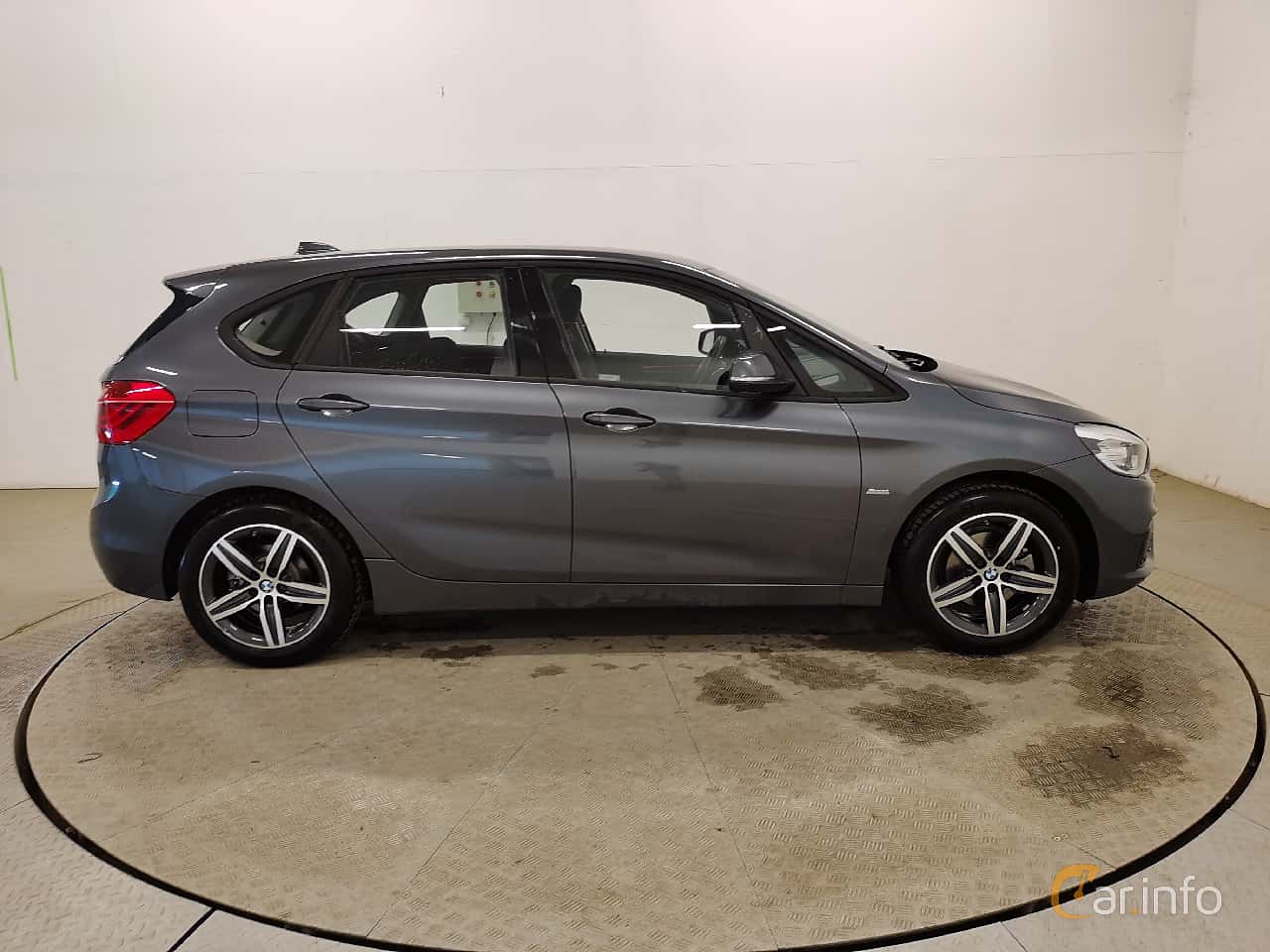 BMW 218i Active Tourer  Steptronic, 136hp, 2018