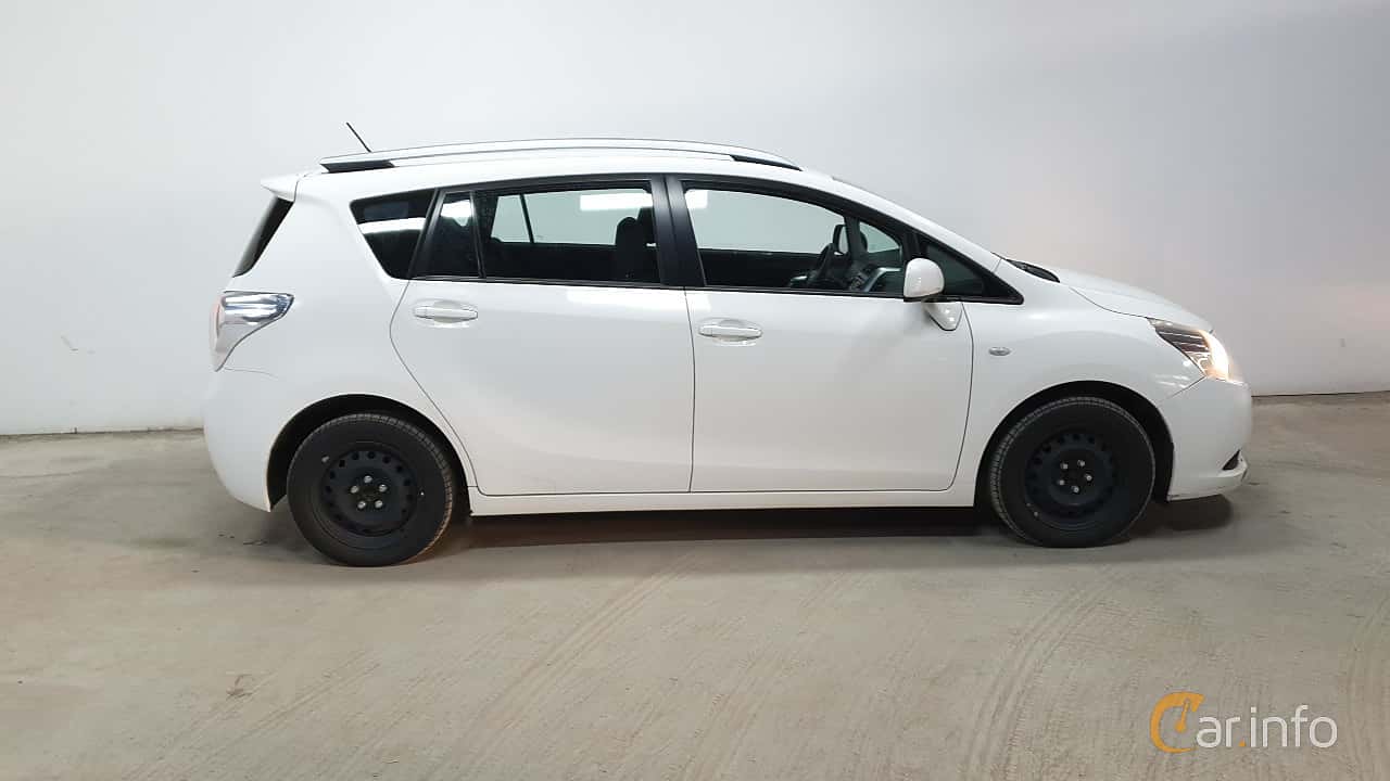 Toyota Verso 2.0 D-4D  Manual, 126hp, 2010