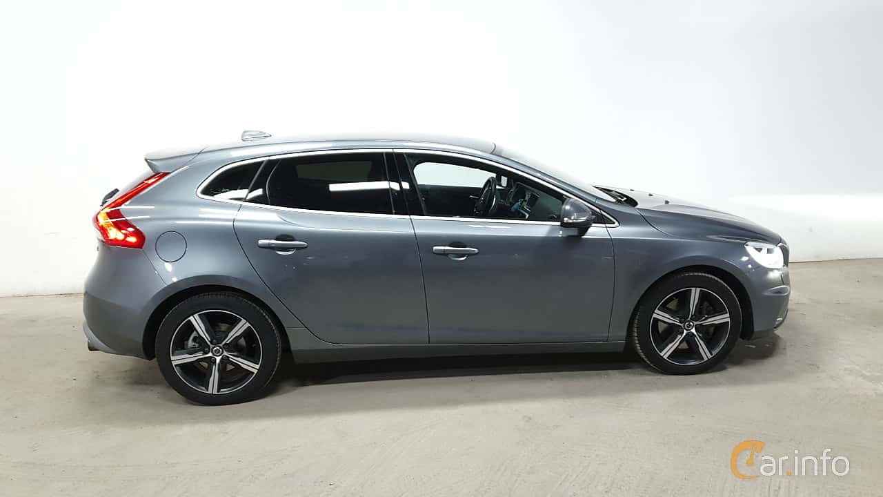 Volvo V40 T3 Geartronic, 152hp, 2019