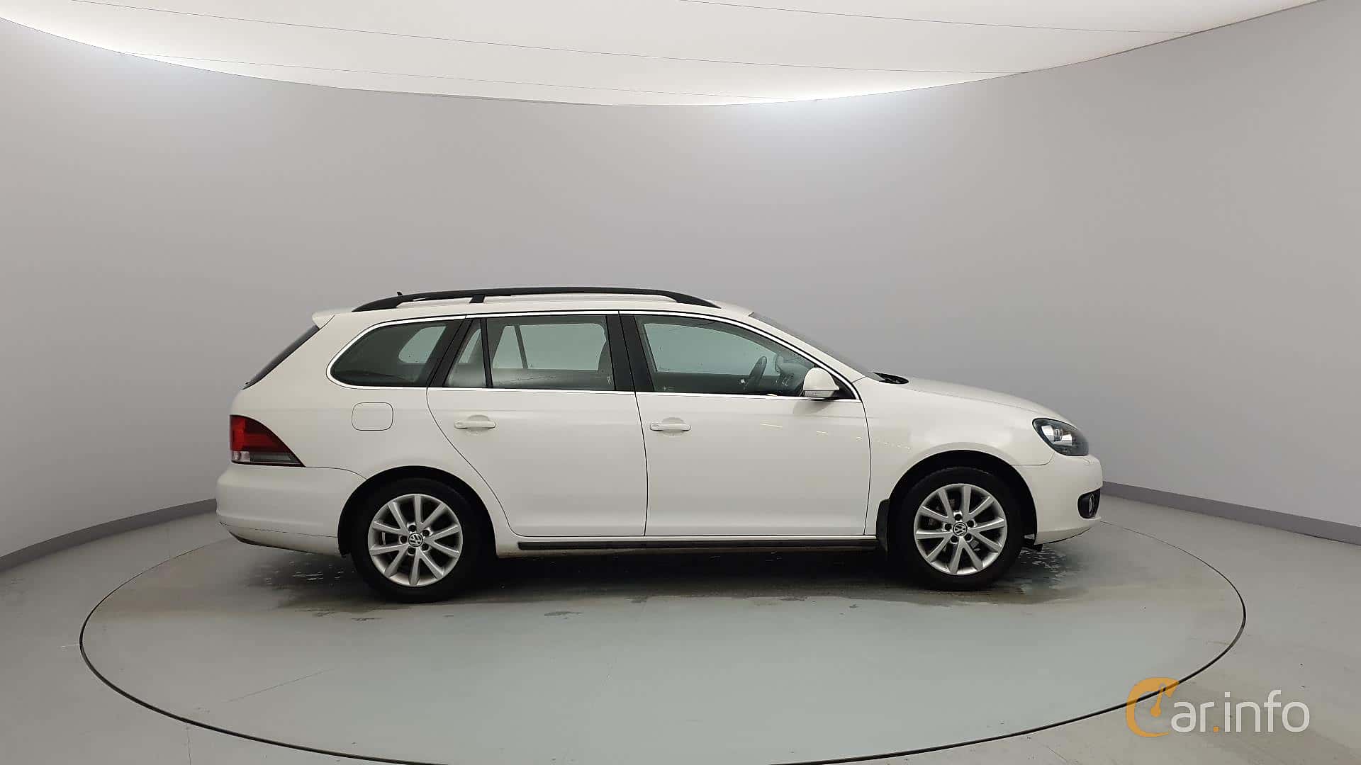 Volkswagen Golf Variant 1.6 Multifuel Manual, 102hp, 2013