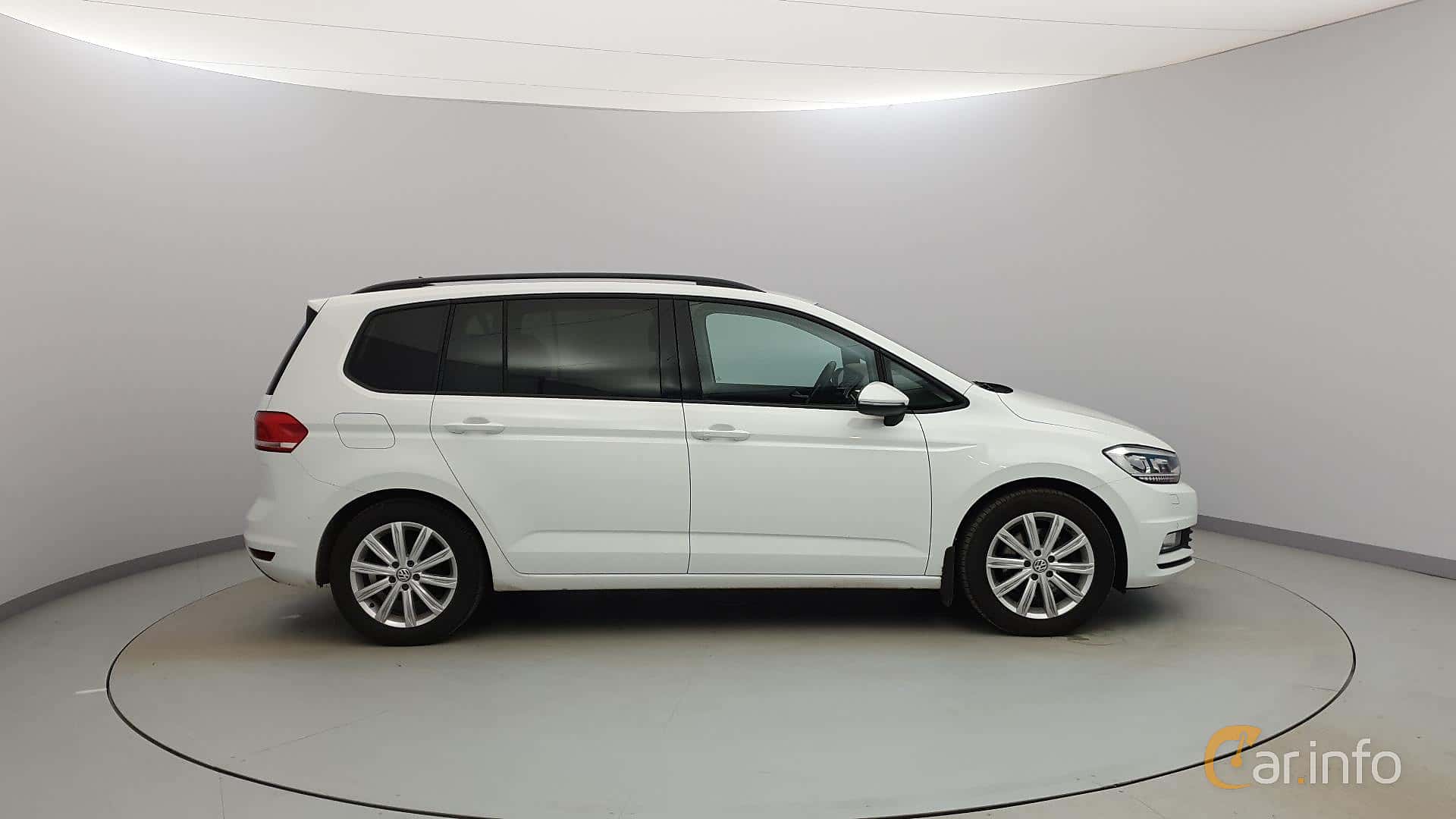 Volkswagen Touran 2.0 TDI  Manual, 150hp, 2017