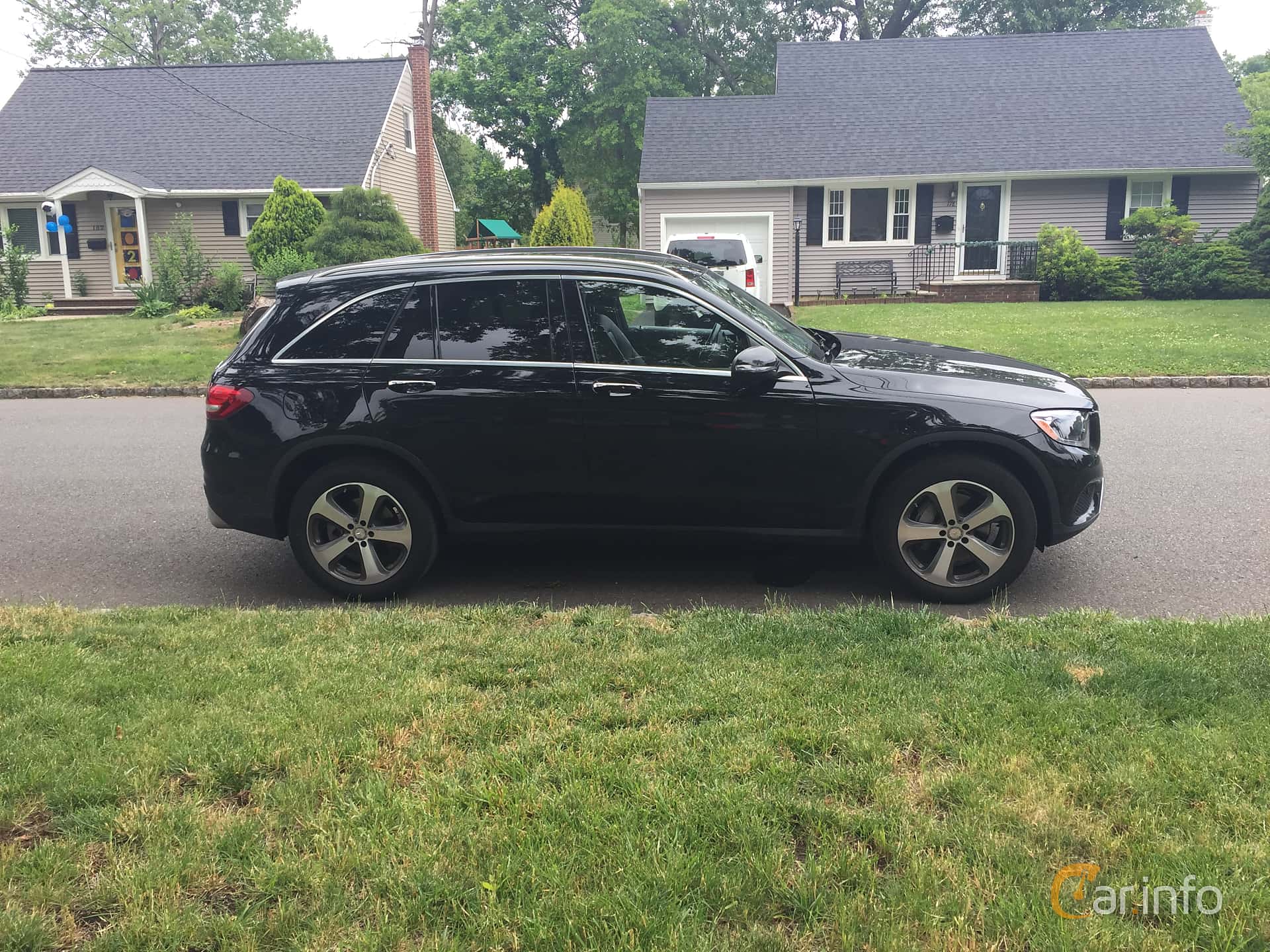Mercedes-Benz GLC 300 4MATIC  9G-Tronic, 245hp, 2019