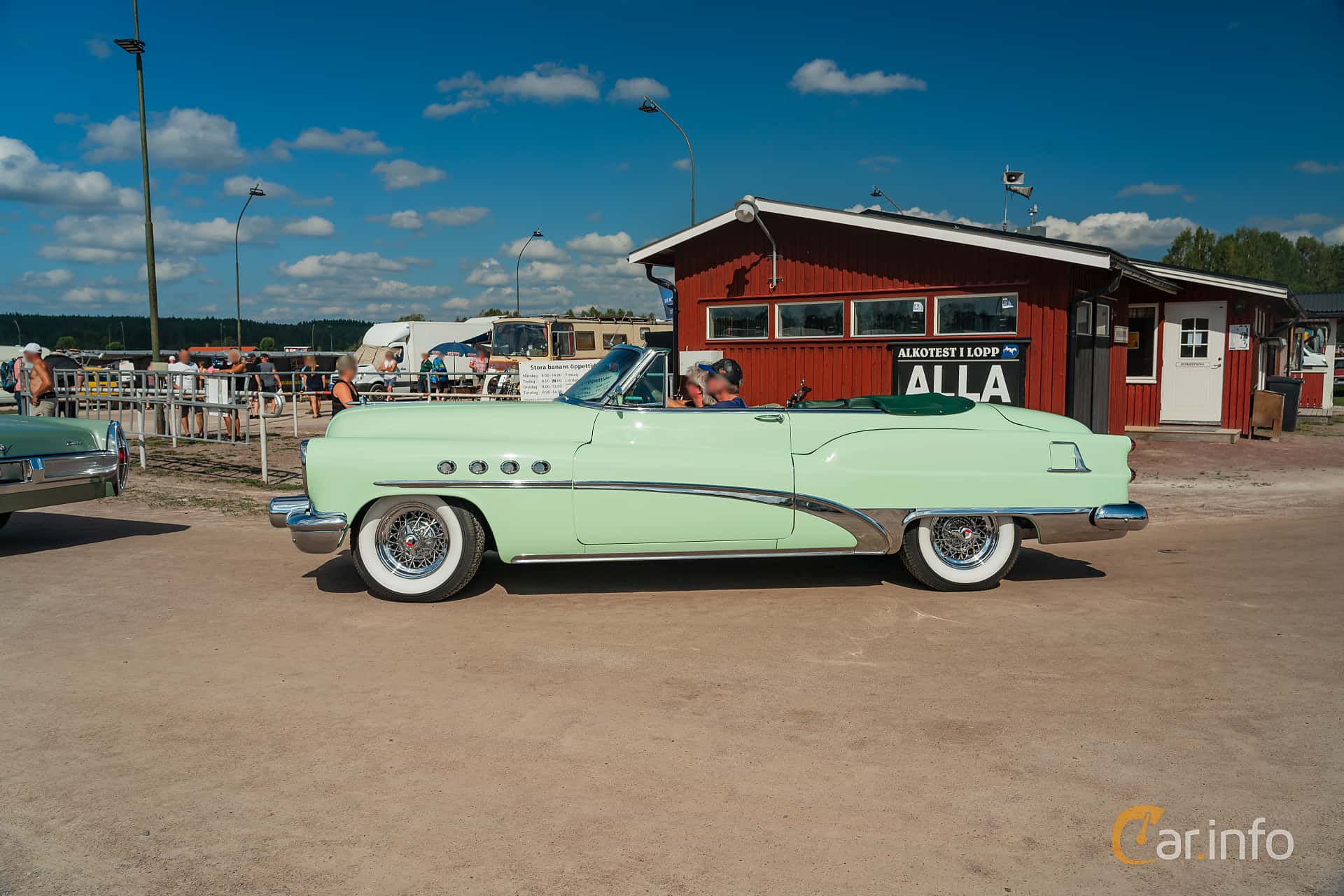 Buick Roadmaster 5.3 V8 5th Generation 2nd Facelift